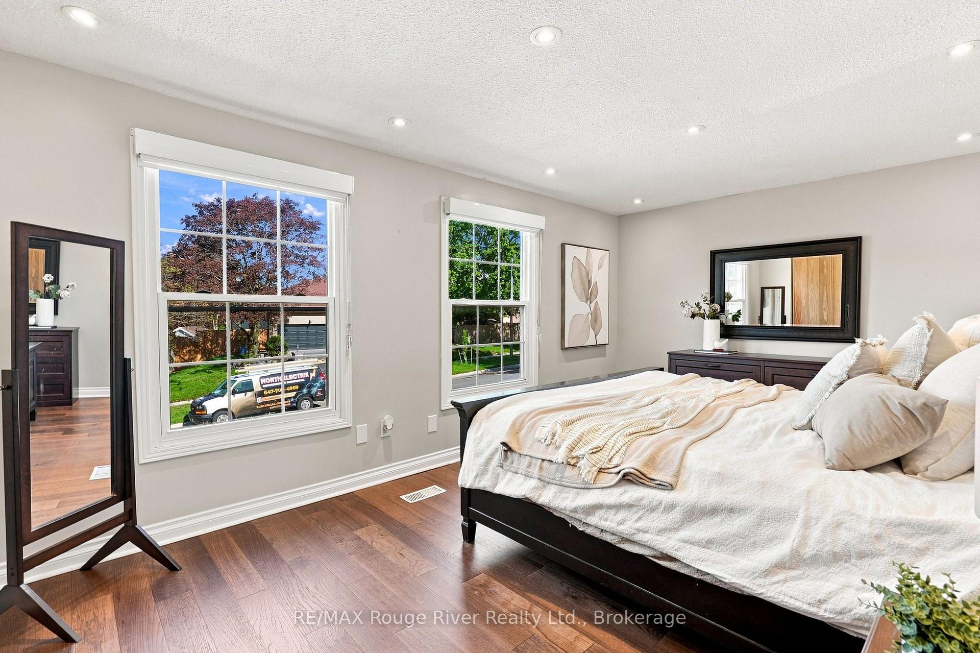 Photo 18 of 117 Pine Hills Road, Whitby, Blue Grass Meadows — HOMEH