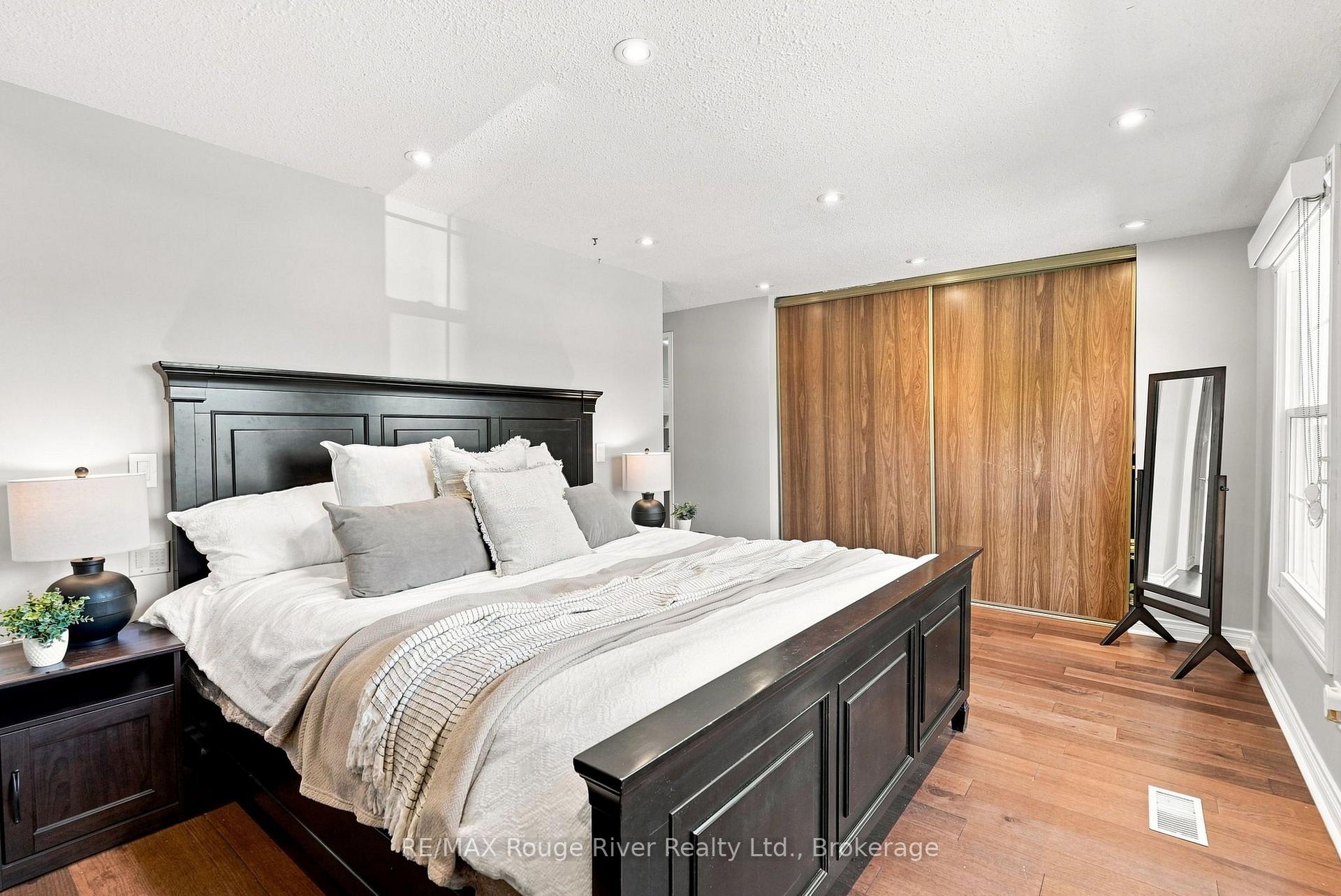 Photo 19 of 117 Pine Hills Road, Whitby, Blue Grass Meadows — HOMEH