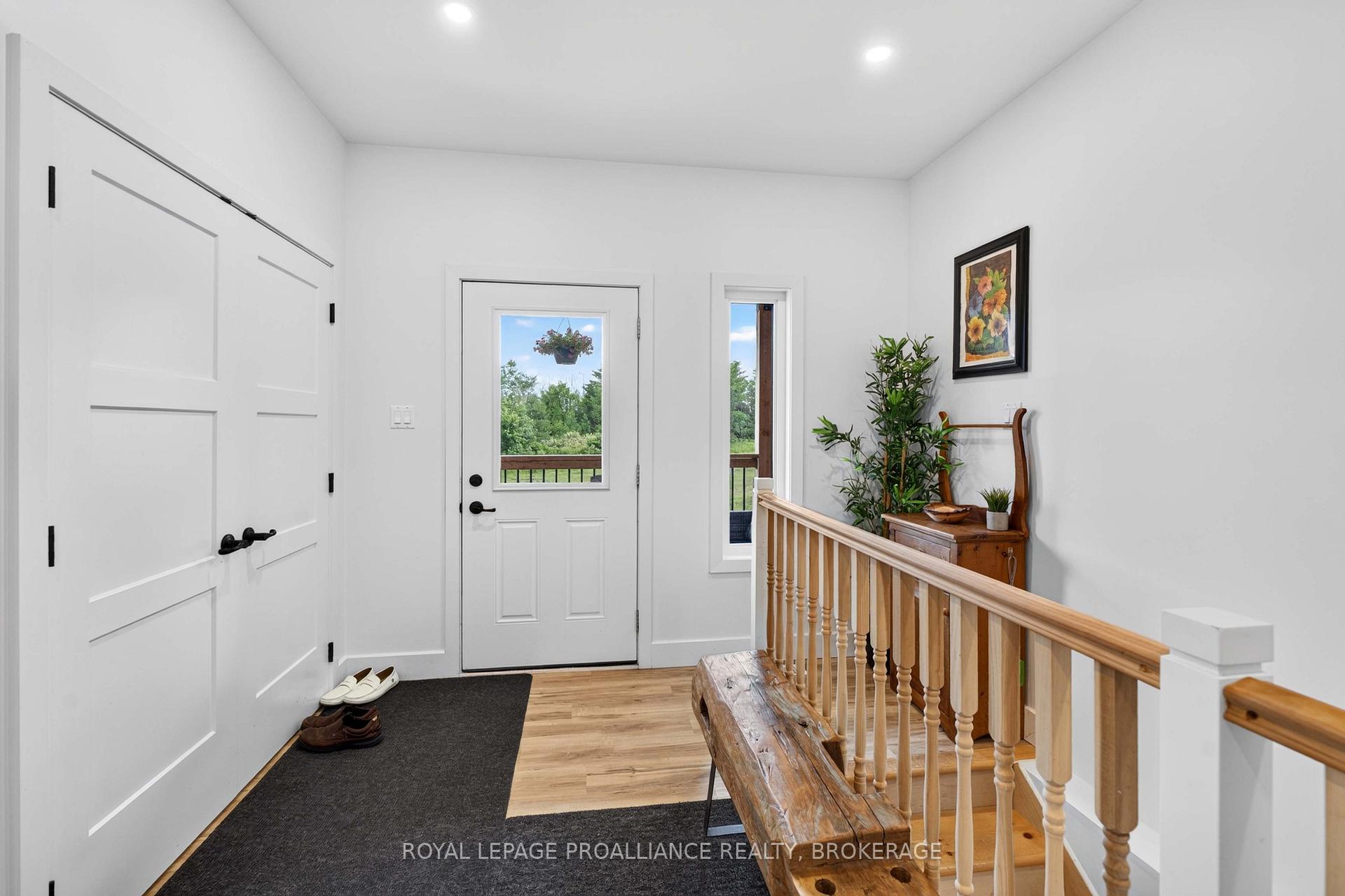 Photo 5 of 499 Bush Road, Rideau Lakes, Rideau Lakes (South Crosby) Twp — HOMEH
