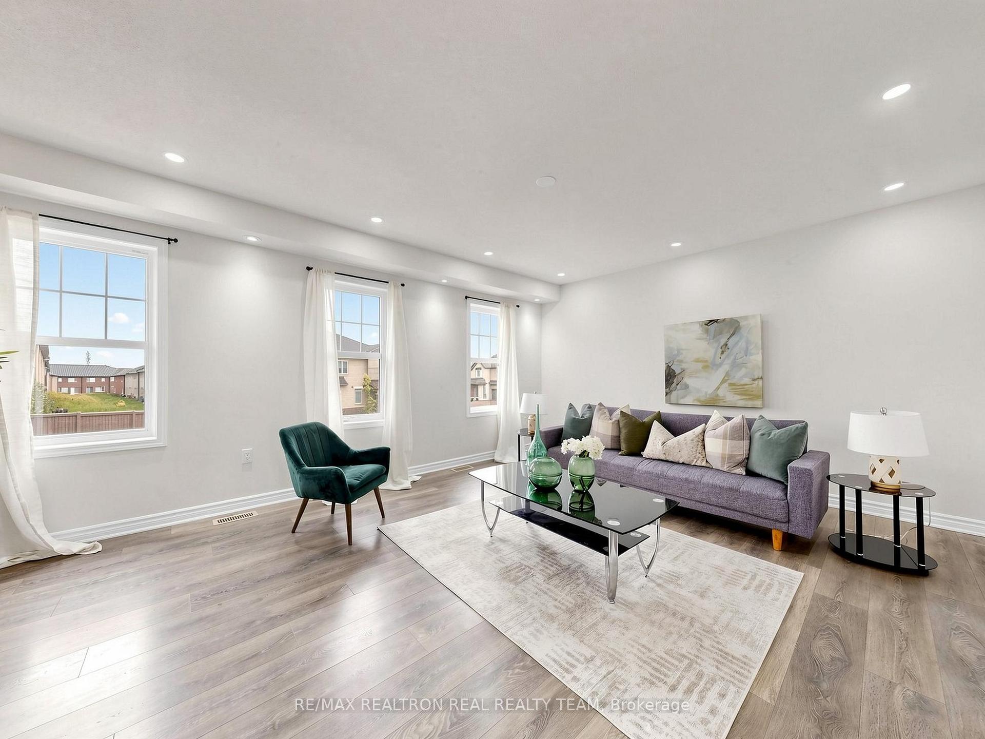 Photo 6 of 2708 Burkholder Drive, Pickering, Rural Pickering — HOMEH