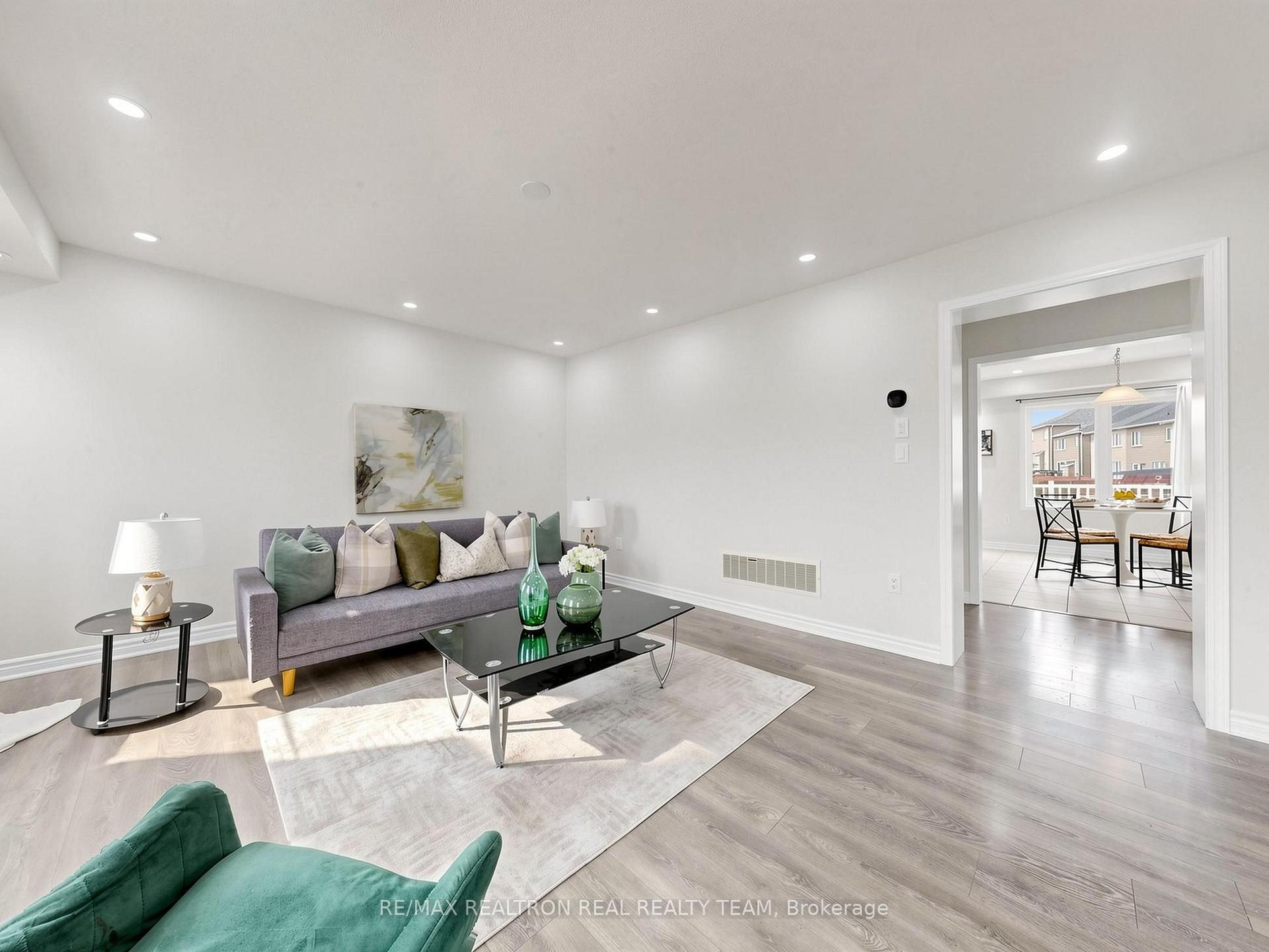Photo 9 of 2708 Burkholder Drive, Pickering, Rural Pickering — HOMEH