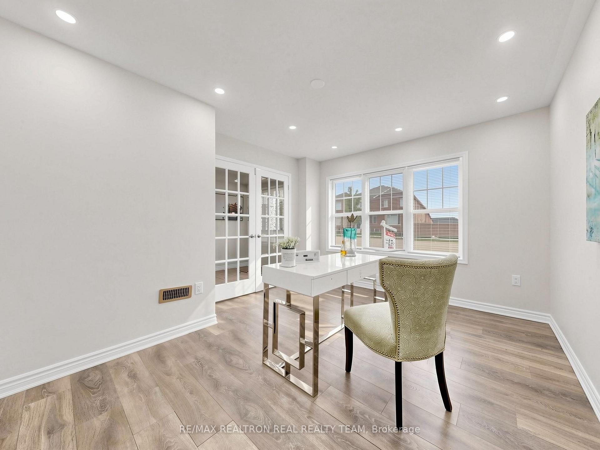 Photo 27 of 2708 Burkholder Drive, Pickering, Rural Pickering — HOMEH