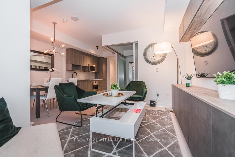 Photo 2 of Unit 404, 501 Adelaide Street, Toronto, Waterfront Communities — HOMEH