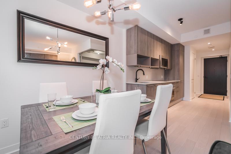 Photo 9 of Unit 404, 501 Adelaide Street, Toronto, Waterfront Communities — HOMEH