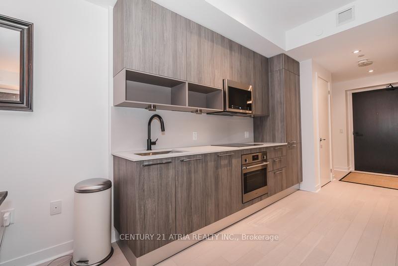 Photo 10 of Unit 404, 501 Adelaide Street, Toronto, Waterfront Communities — HOMEH