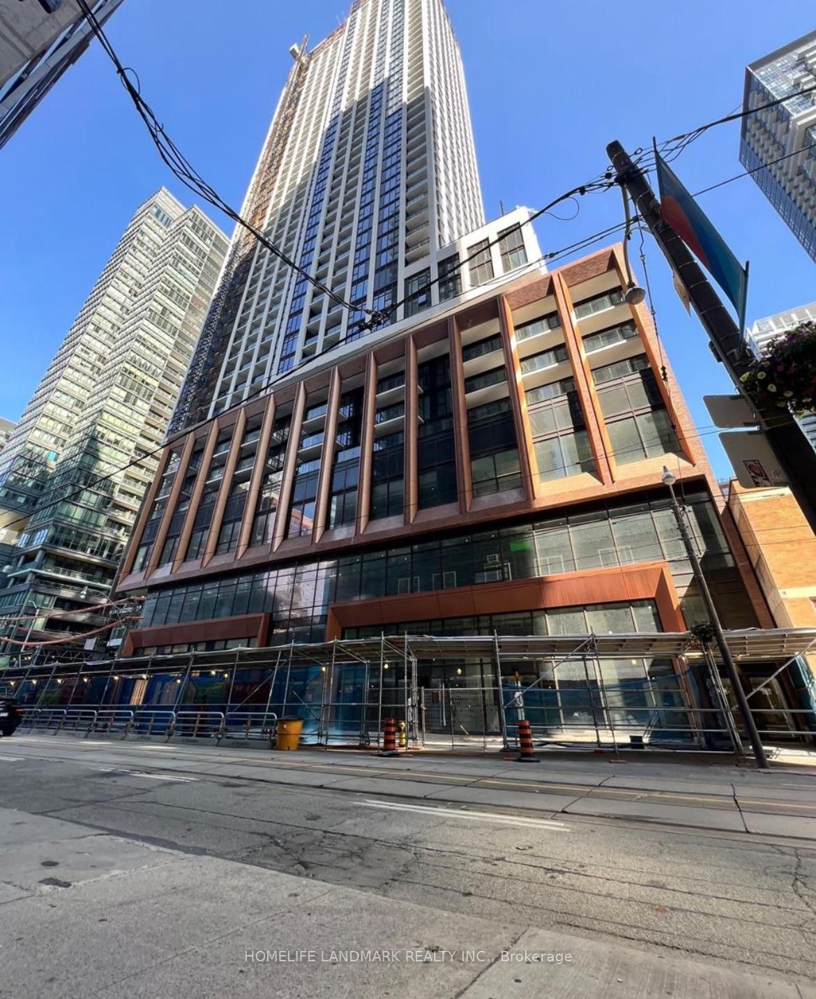 Front of Unit 2319, 400 King Street W