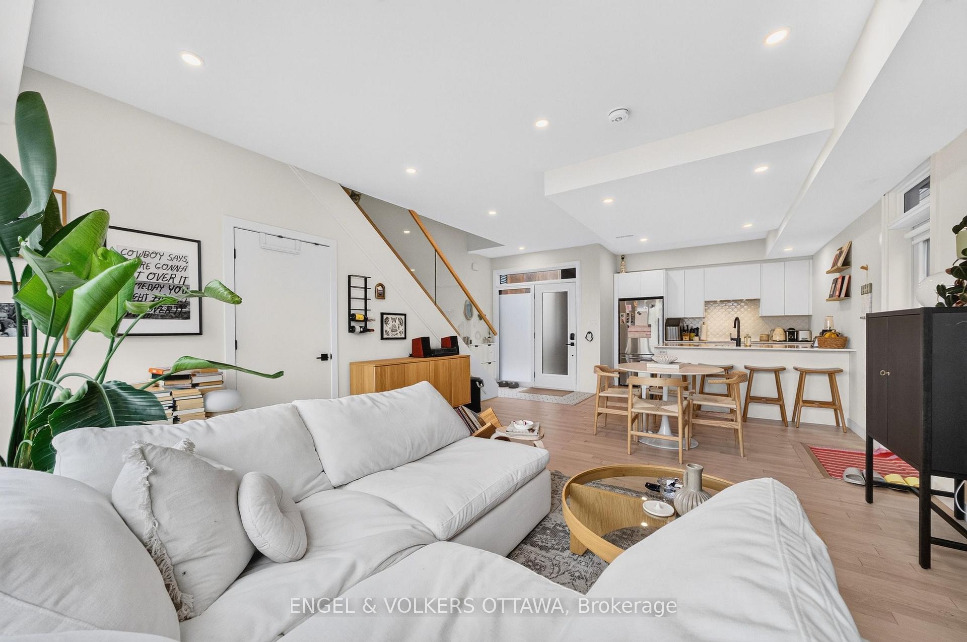 Photo 10 of Unit B, 117 Carruthers Avenue, Ottawa, Mechanicsville — HOMEH