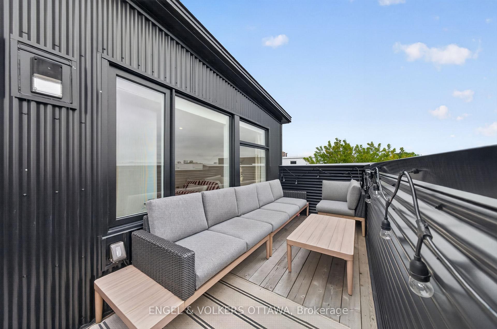 Photo 34 of Unit B, 117 Carruthers Avenue, Ottawa, Mechanicsville — HOMEH