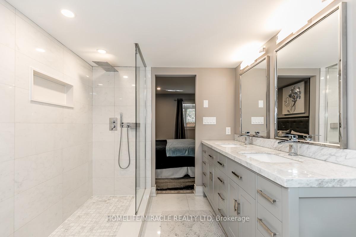 Photo 12 of Unit Basement, 60 Edwards Drive, Barrie, Bayshore — HOMEH