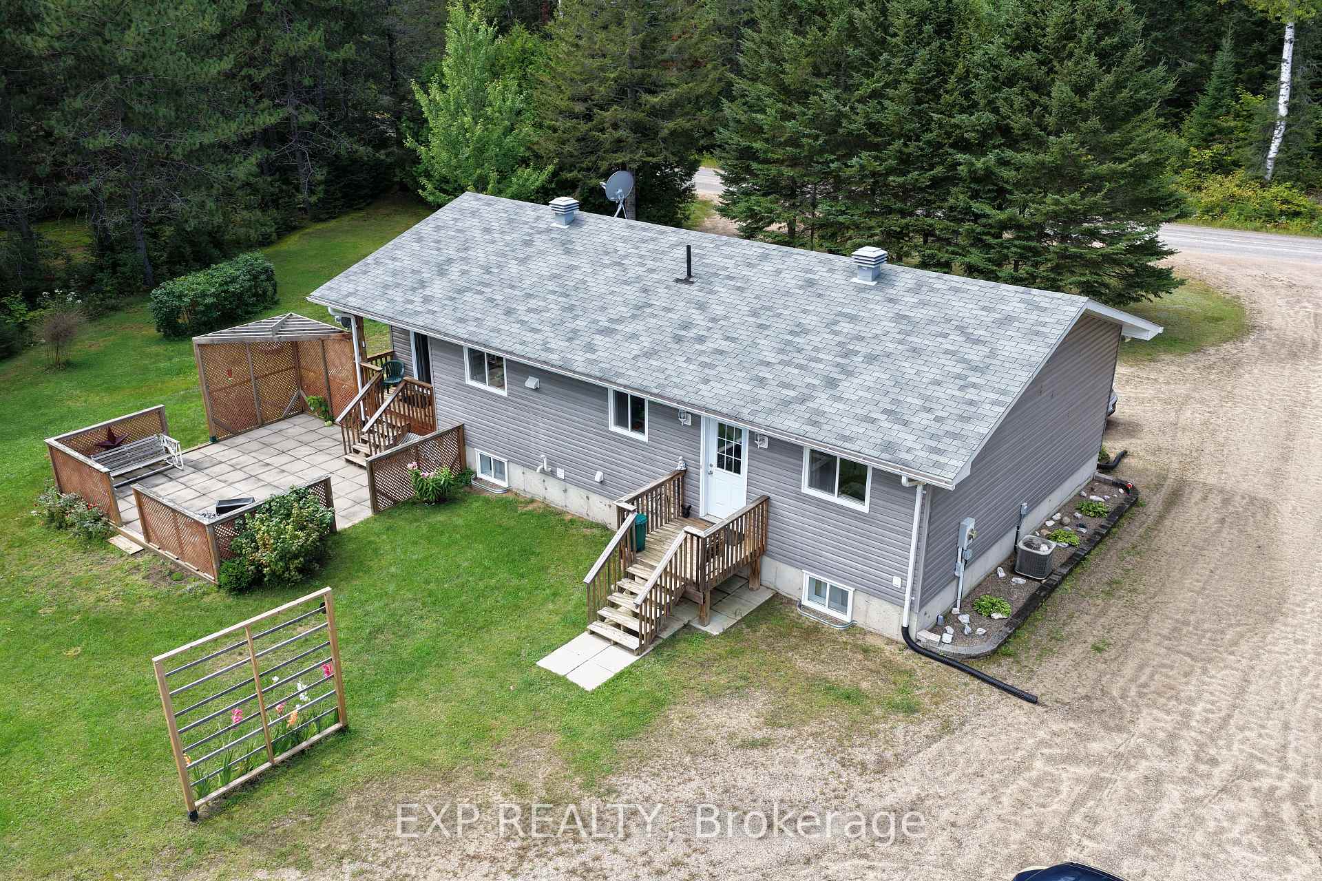 Photo of 716 Cybulski Road