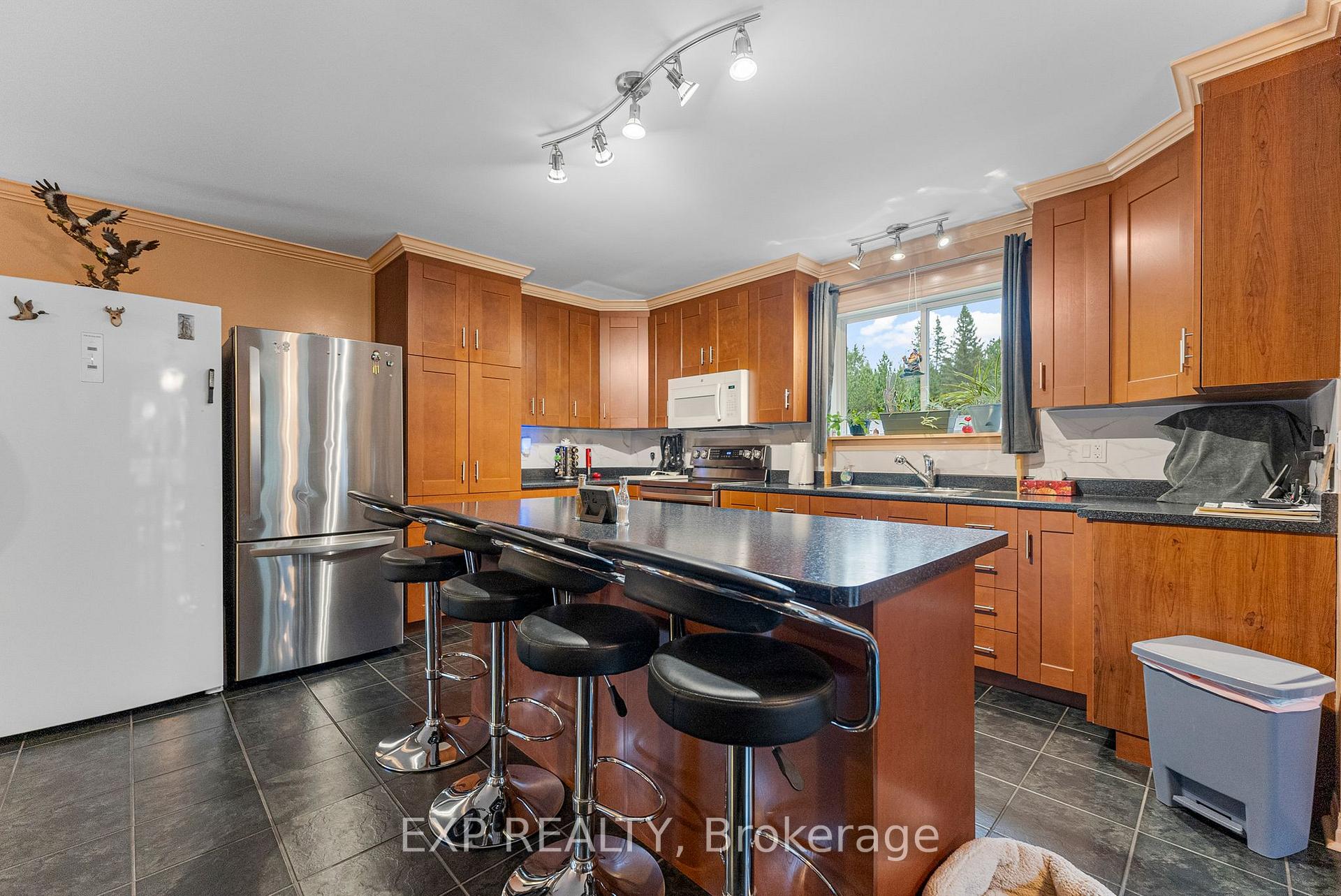 Photo 18 of 716 Cybulski Road, Madawaska Valley, Madawaska Valley — HOMEH