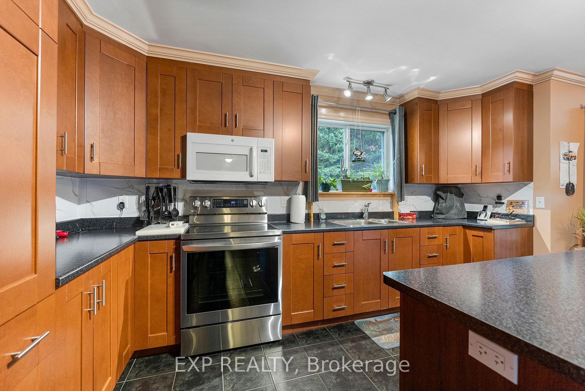 Photo 20 of 716 Cybulski Road, Madawaska Valley, Madawaska Valley — HOMEH