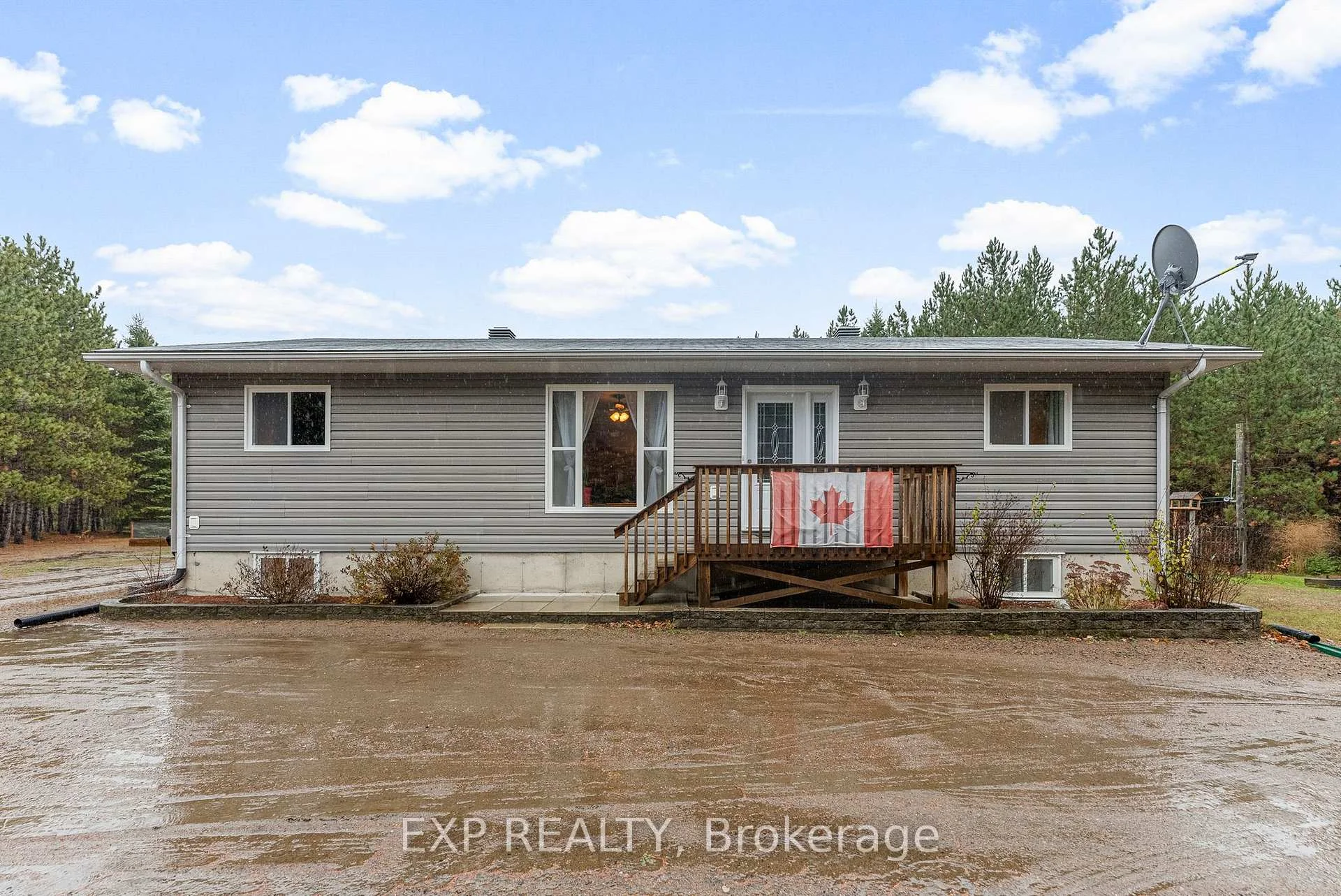 Photo 4 of 716 Cybulski Road, Madawaska Valley, Madawaska Valley — HOMEH