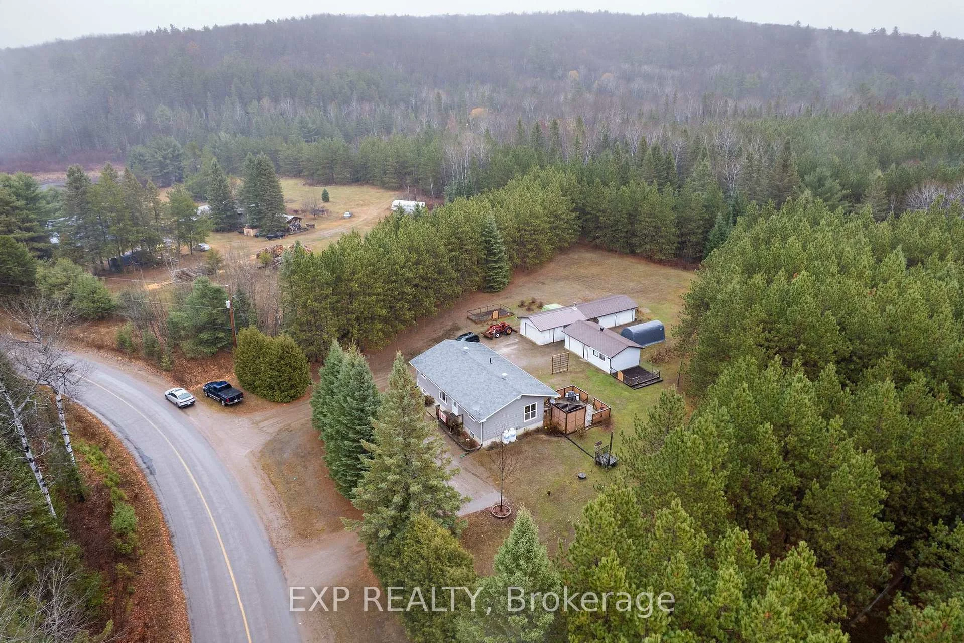 Photo 10 of 716 Cybulski Road, Madawaska Valley, Madawaska Valley — HOMEH
