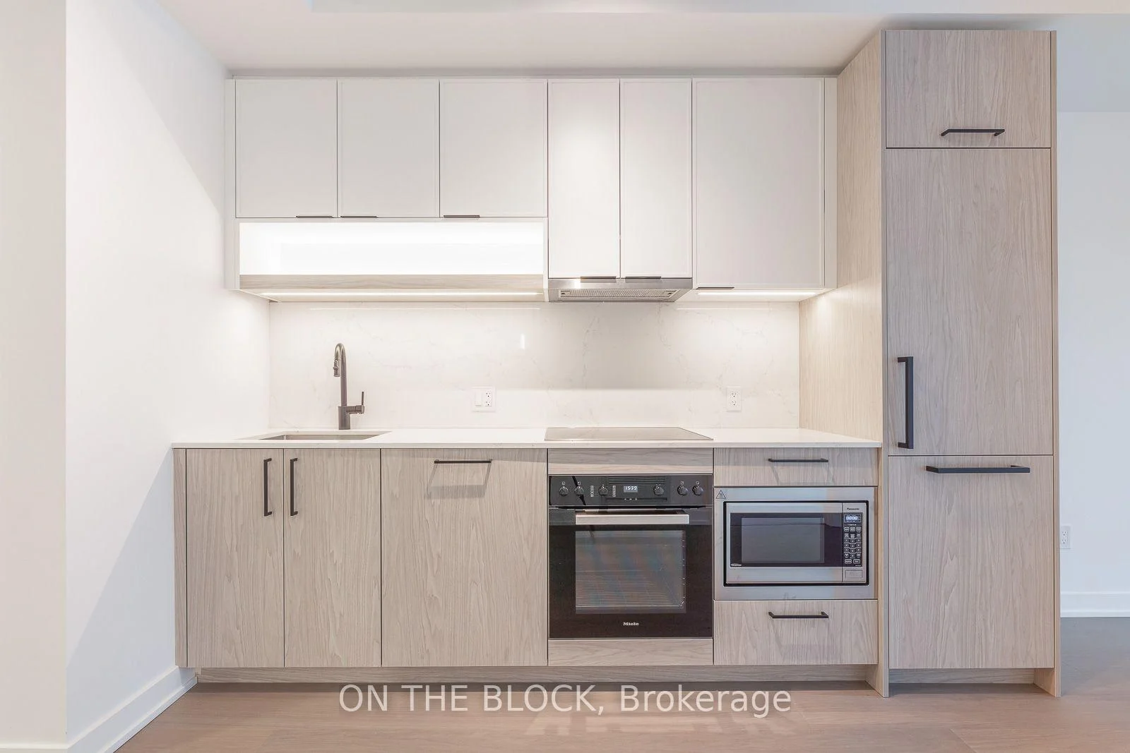 Photo 8 of 91 Montclair Avenue, Toronto, Forest Hill South — HOMEH