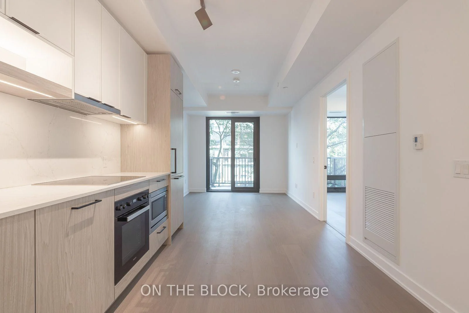 Photo 10 of 91 Montclair Avenue, Toronto, Forest Hill South — HOMEH