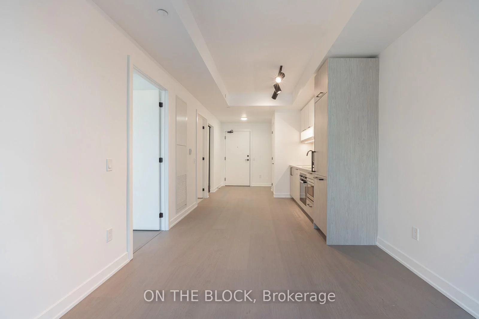 Photo 16 of 91 Montclair Avenue, Toronto, Forest Hill South — HOMEH