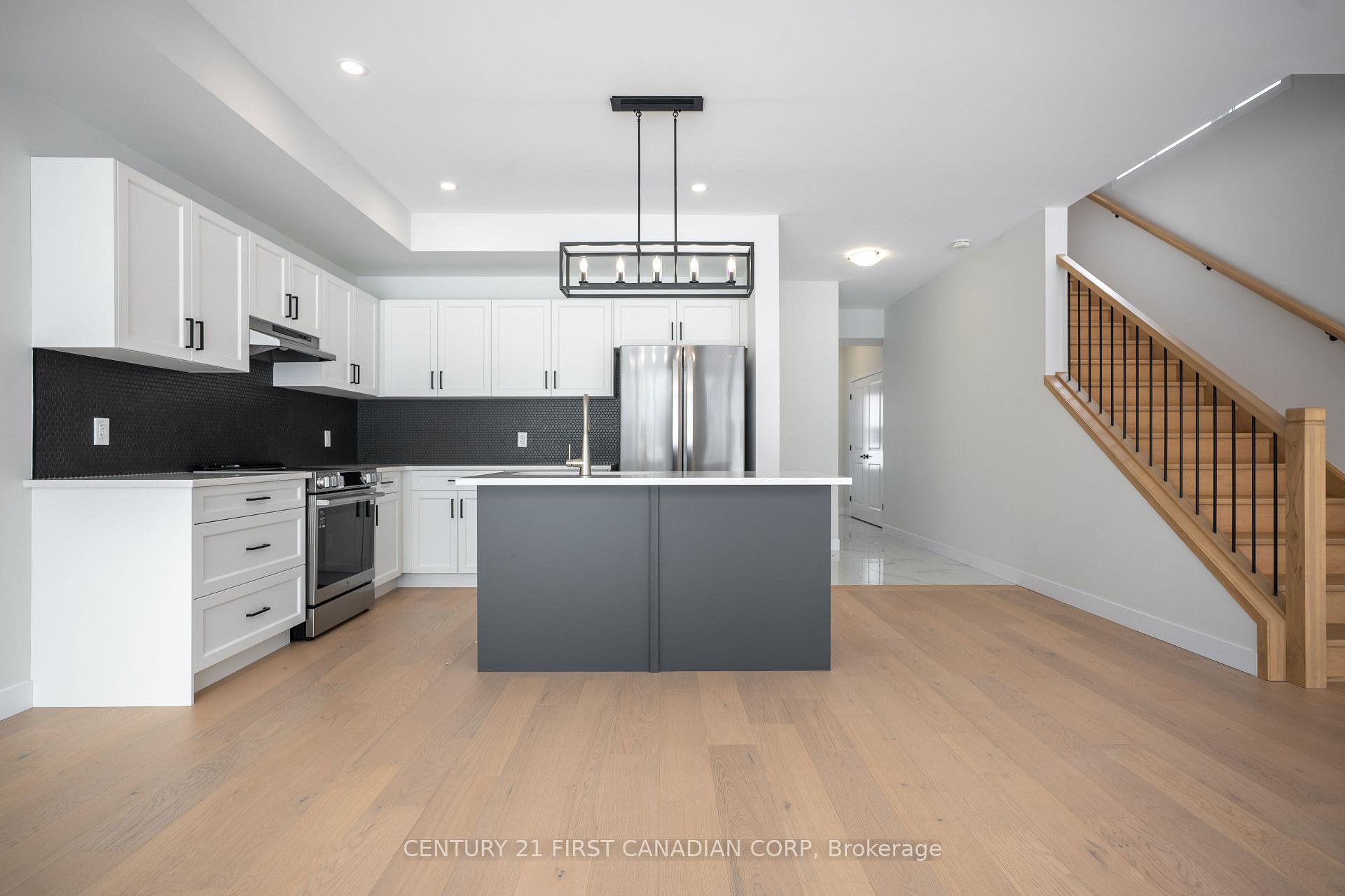Photo 7 of 4251 Calhoun Way, London, South V — HOMEH