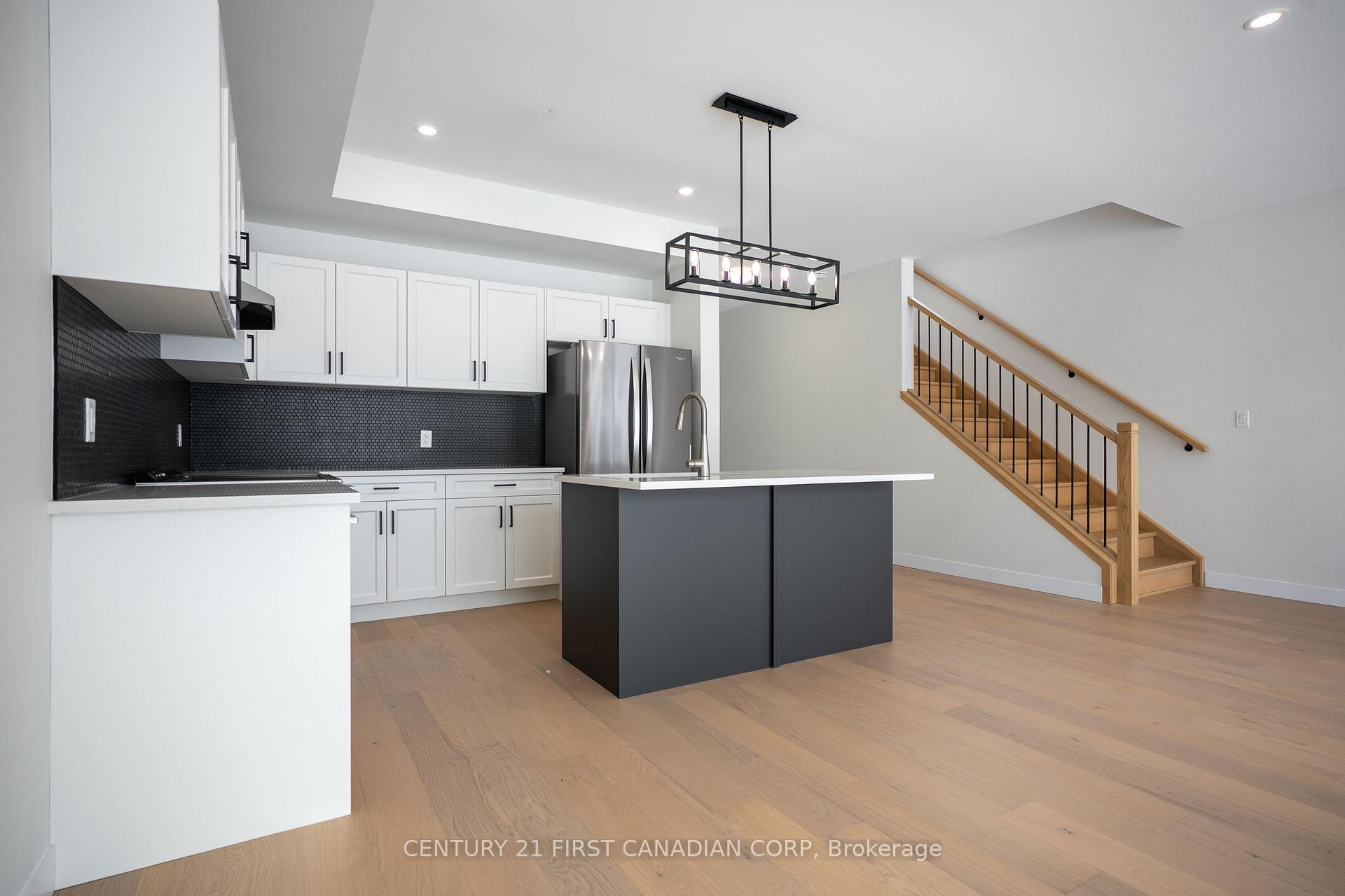 Photo 8 of 4251 Calhoun Way, London, South V — HOMEH
