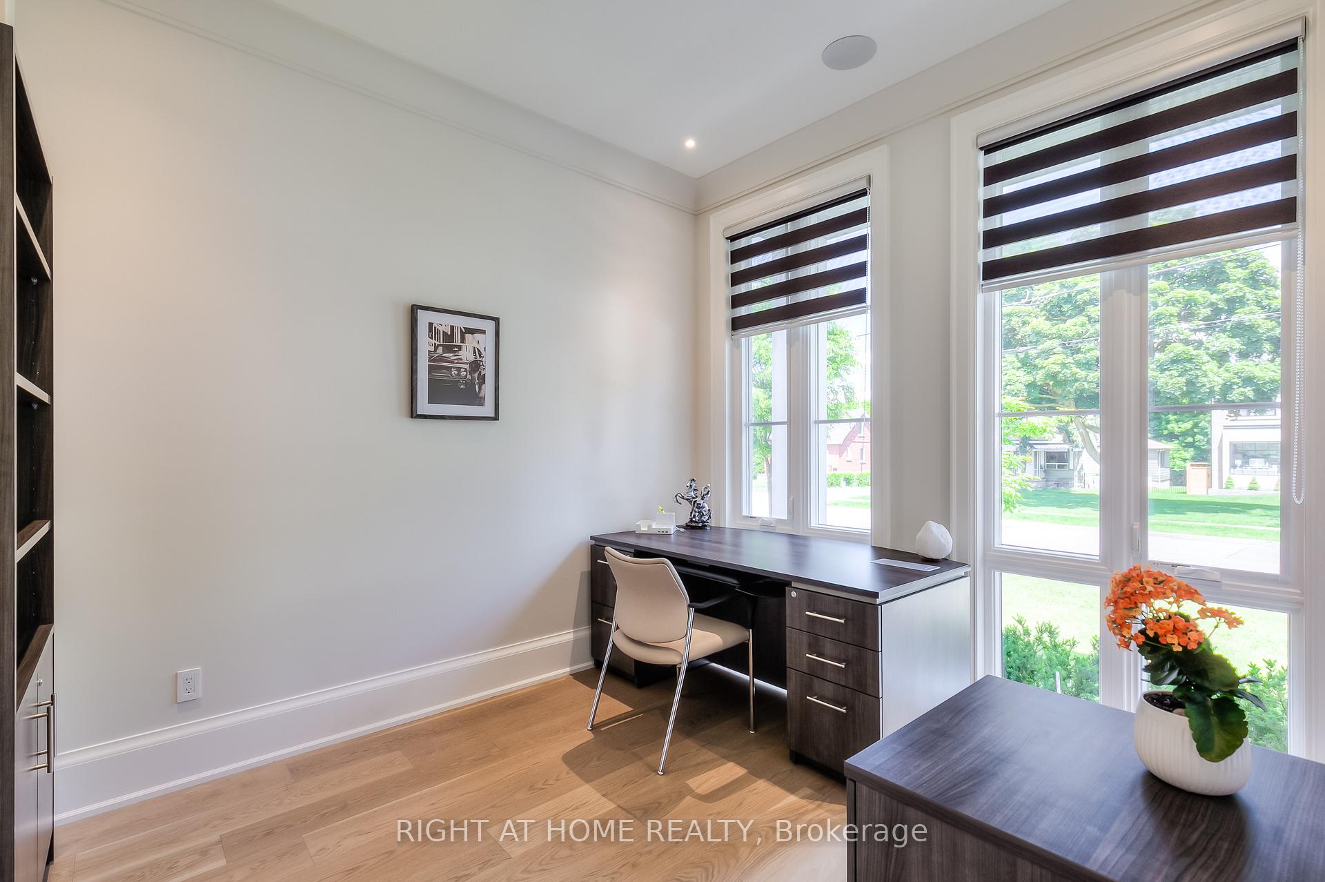Photo 17 of 124 Shaver Avenue N, Etobicoke, Islington-City Centre West — HOMEH