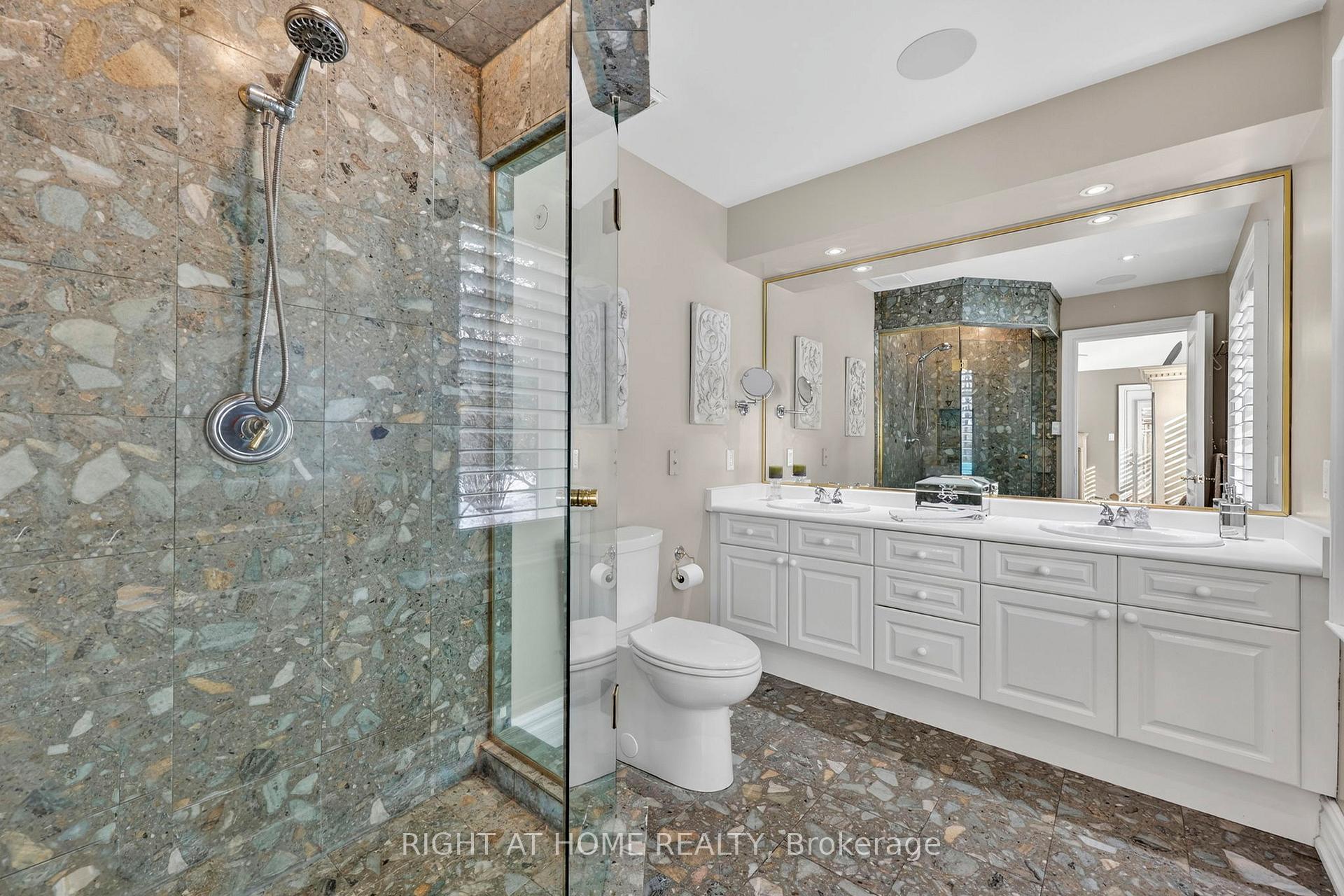 Photo 21 of 13 Alpine Way, Oro-Medonte, Horseshoe Valley — HOMEH