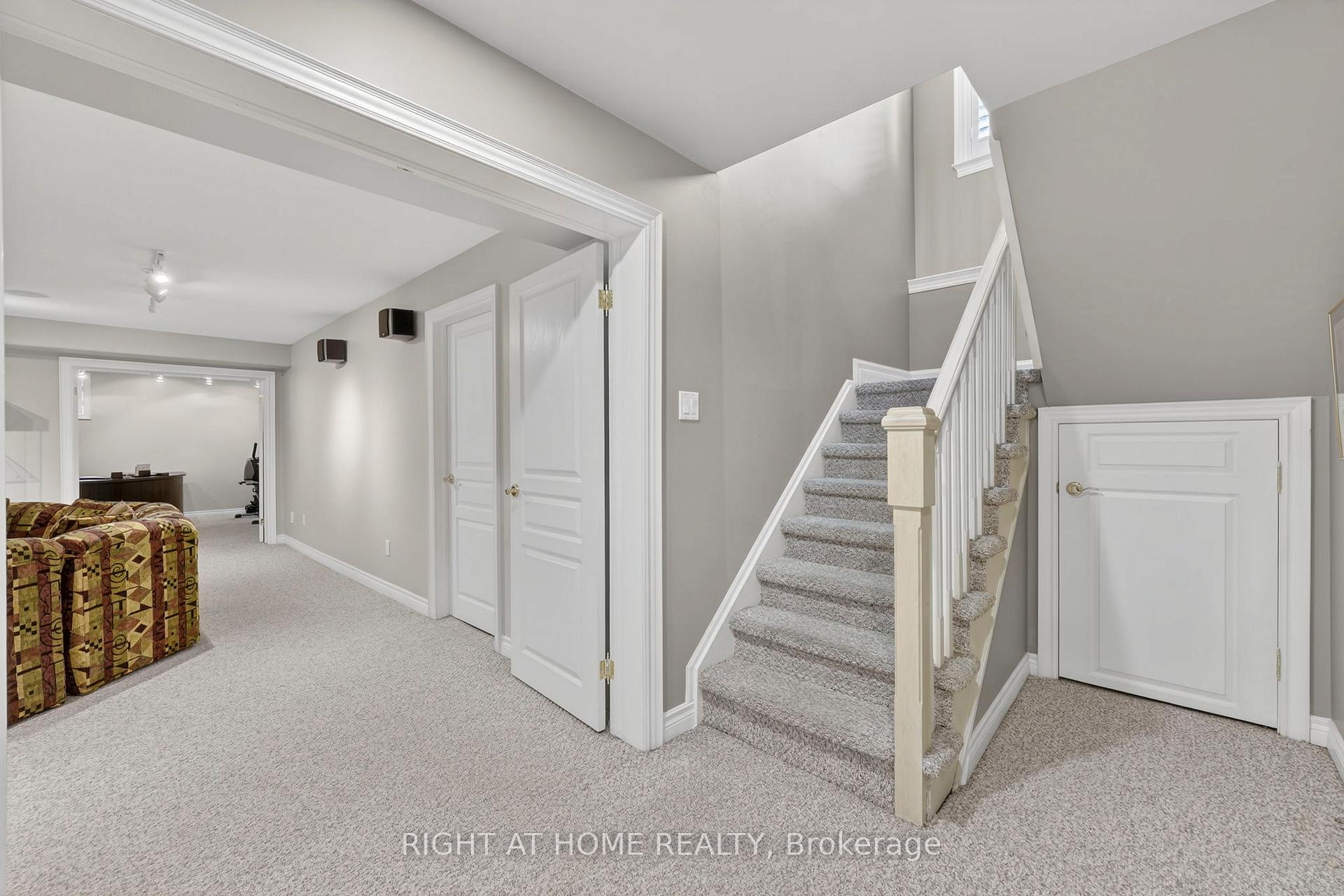 Photo 25 of 13 Alpine Way, Oro-Medonte, Horseshoe Valley — HOMEH