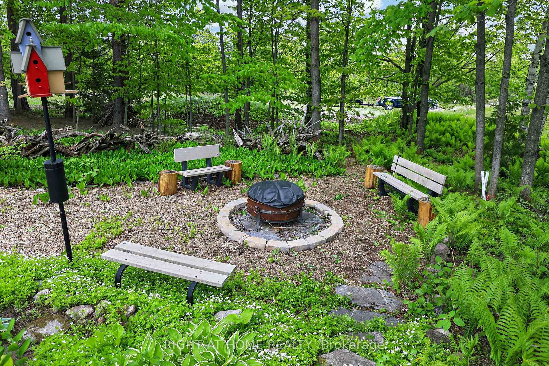Photo 45 of 13 Alpine Way, Oro-Medonte, Horseshoe Valley — HOMEH