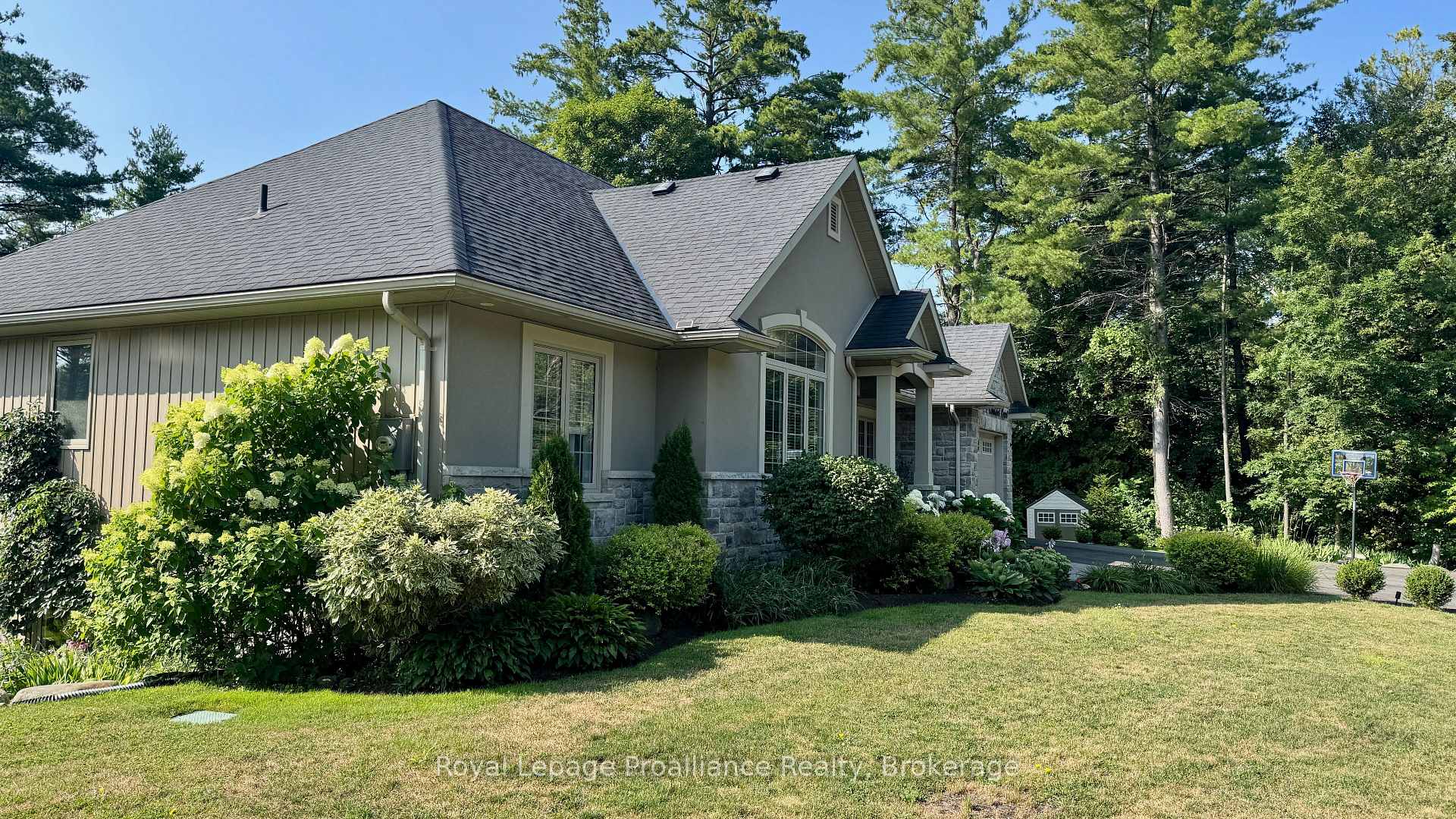 Photo 43 of 1 Cardinal Court, Quinte West, Murray Ward — HOMEH