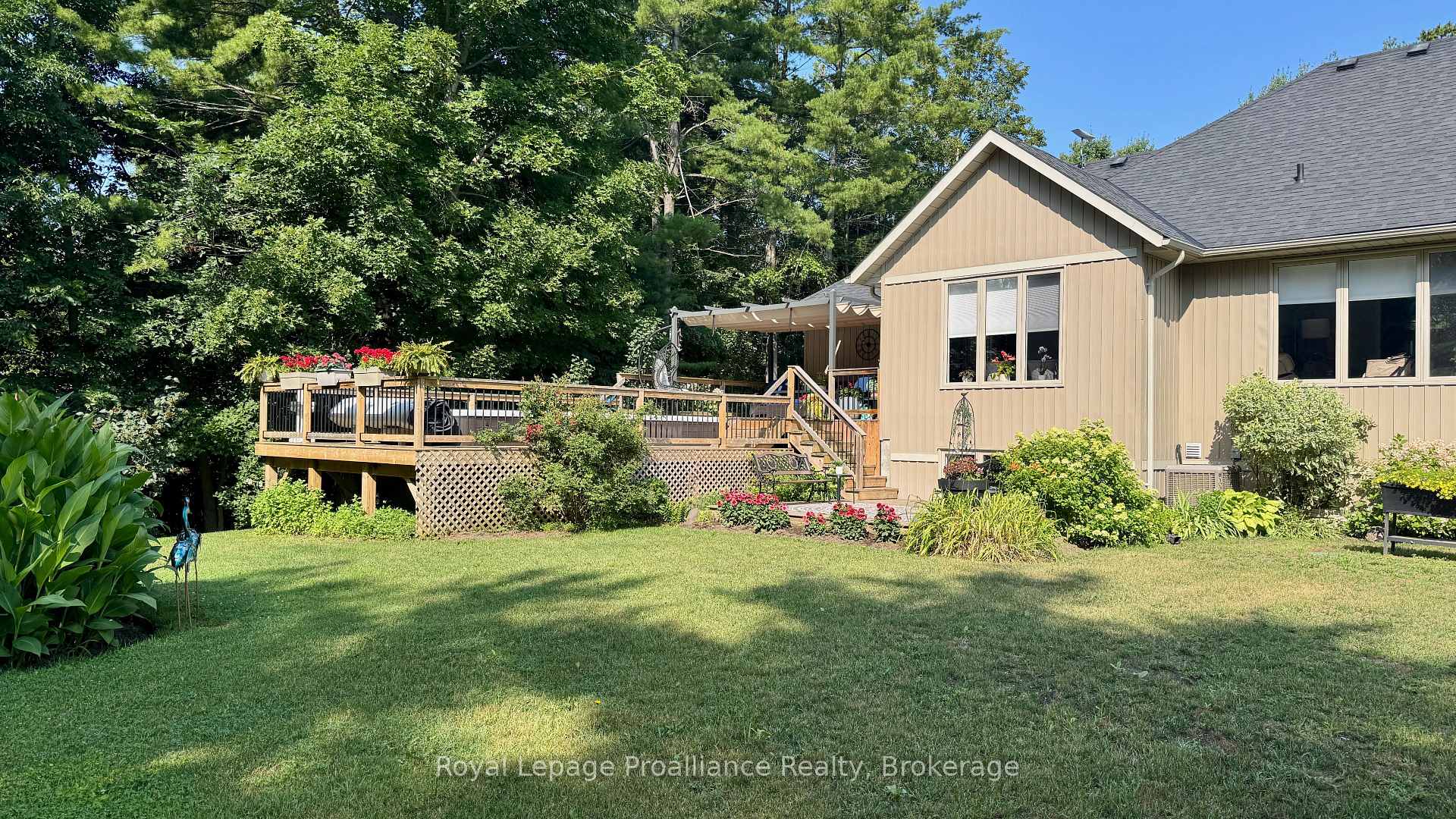 Photo 45 of 1 Cardinal Court, Quinte West, Murray Ward — HOMEH