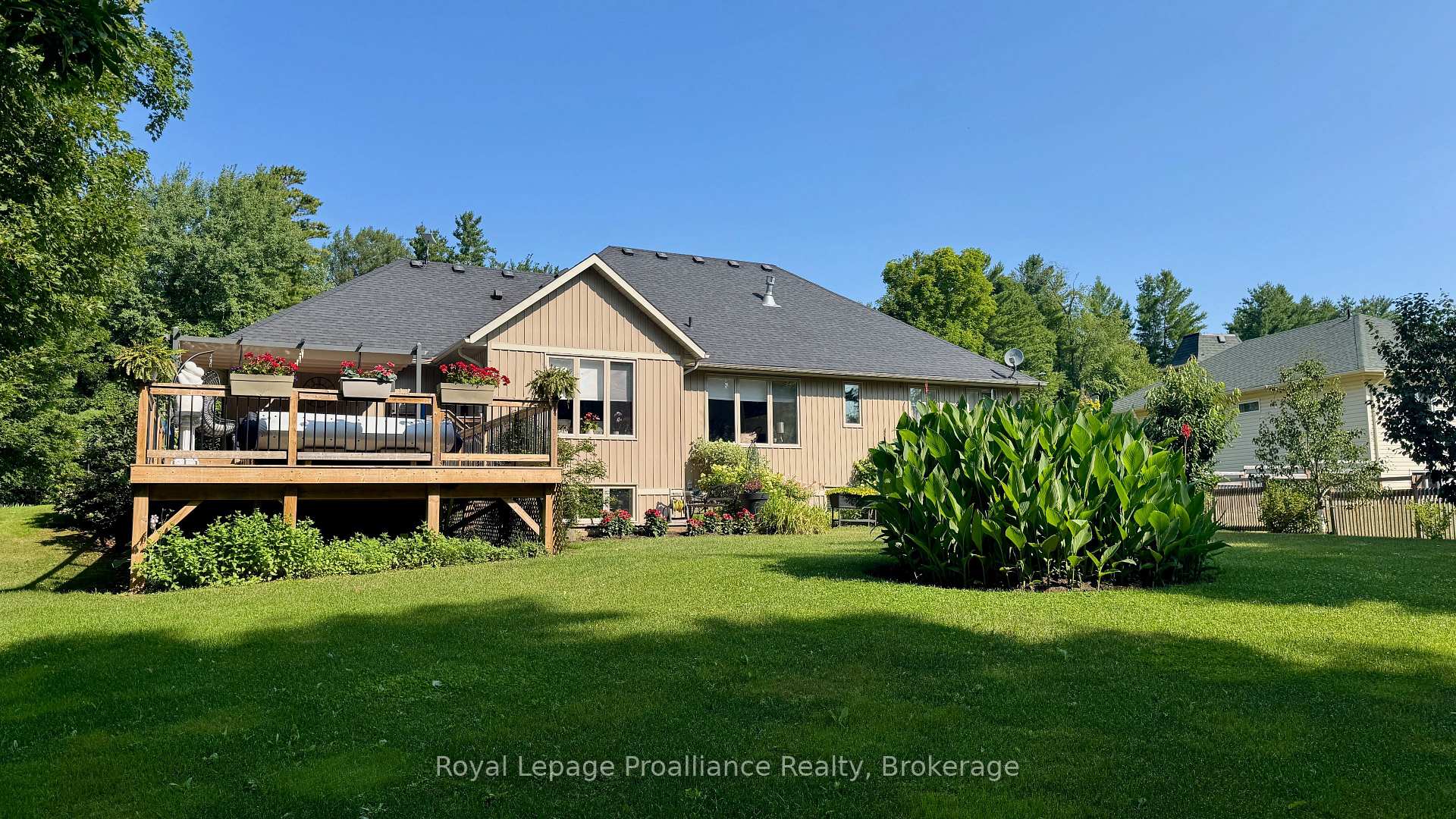 Photo 47 of 1 Cardinal Court, Quinte West, Murray Ward — HOMEH