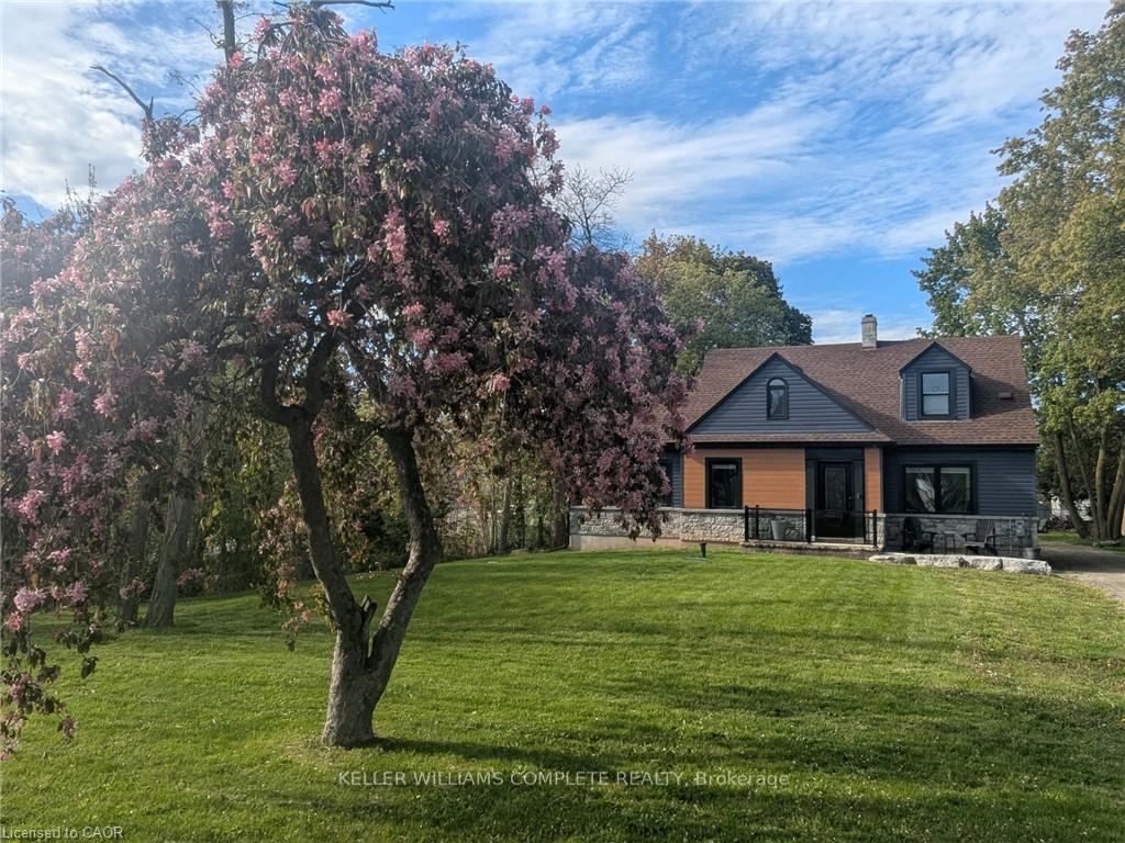Photo 2 of 1429 Highway #8 Road, Hamilton, Stoney Creek — HOMEH