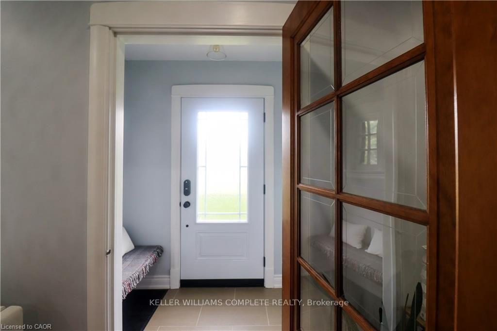 Photo 5 of 1429 Highway #8 Road, Hamilton, Stoney Creek — HOMEH
