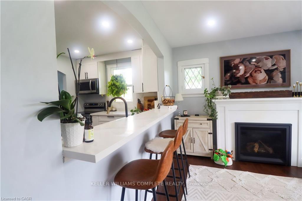 Photo 13 of 1429 Highway #8 Road, Hamilton, Stoney Creek — HOMEH