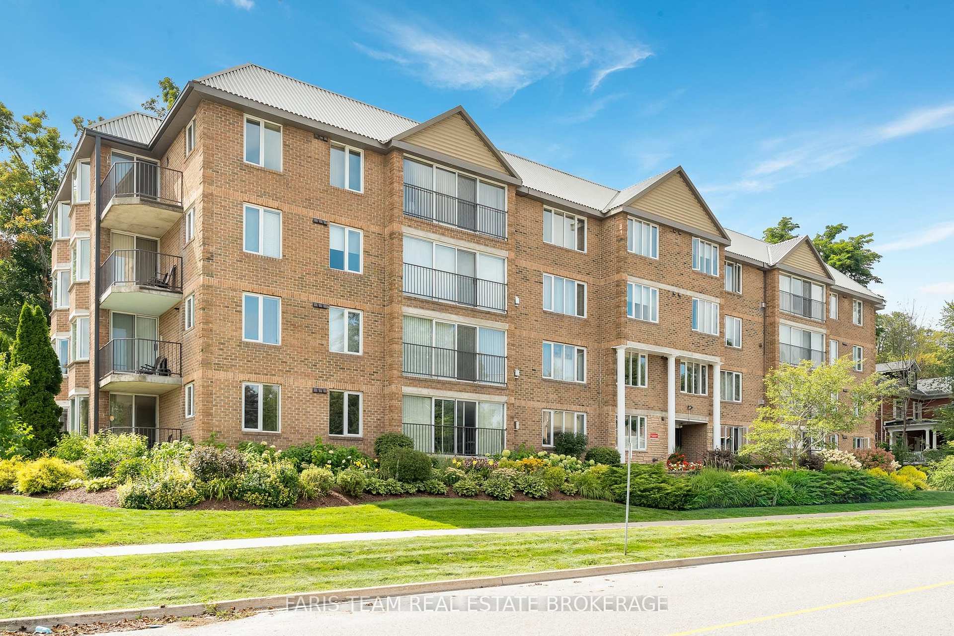 Photo 2 of Unit 202, 95 Matchedash Street N, Orillia — HOMEH