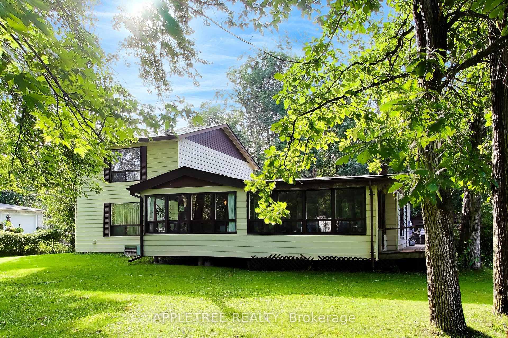 Photo 2 of 6171 Sheba Drive, Ramara, Rural Ramara — HOMEH