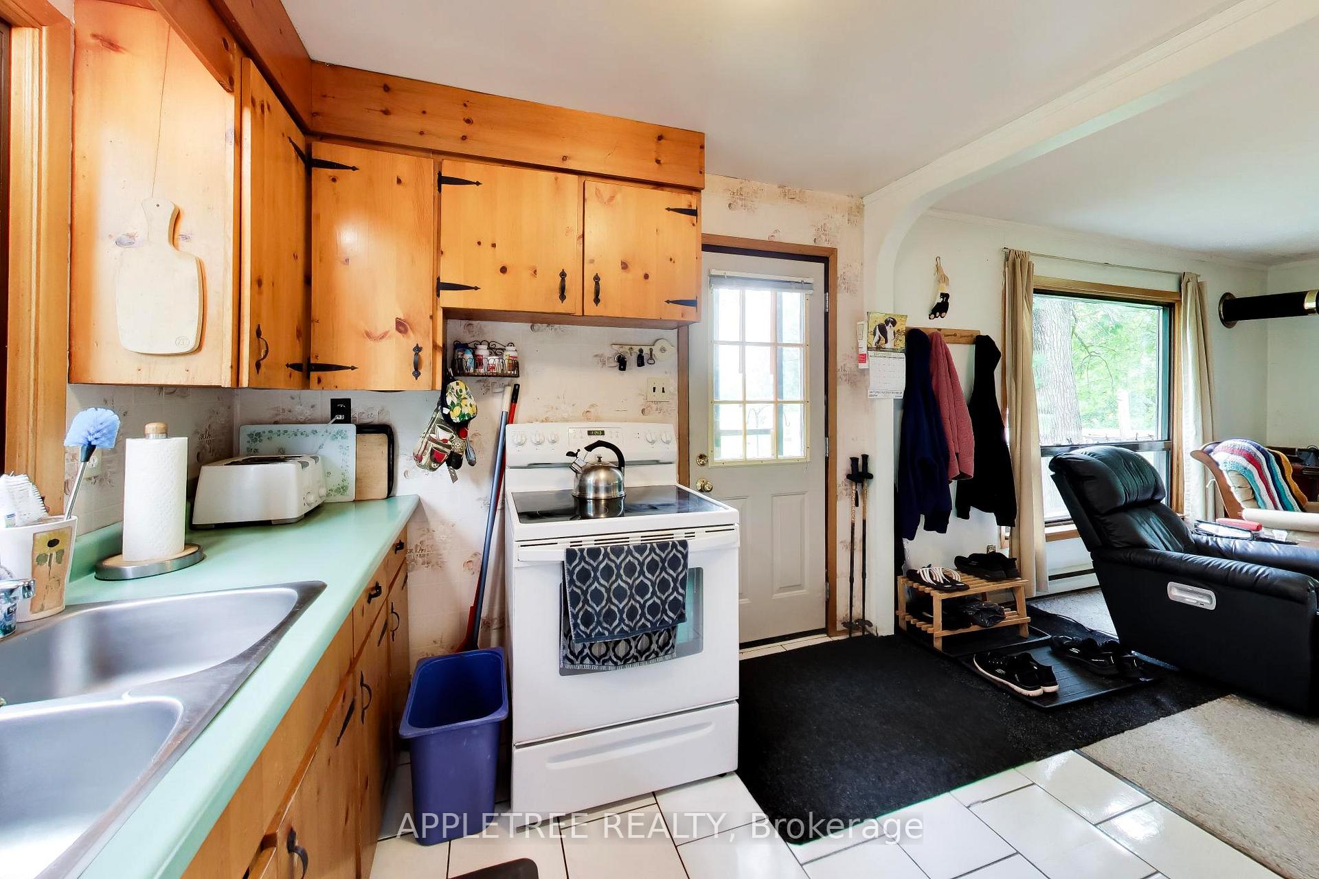 Photo 7 of 6171 Sheba Drive, Ramara, Rural Ramara — HOMEH