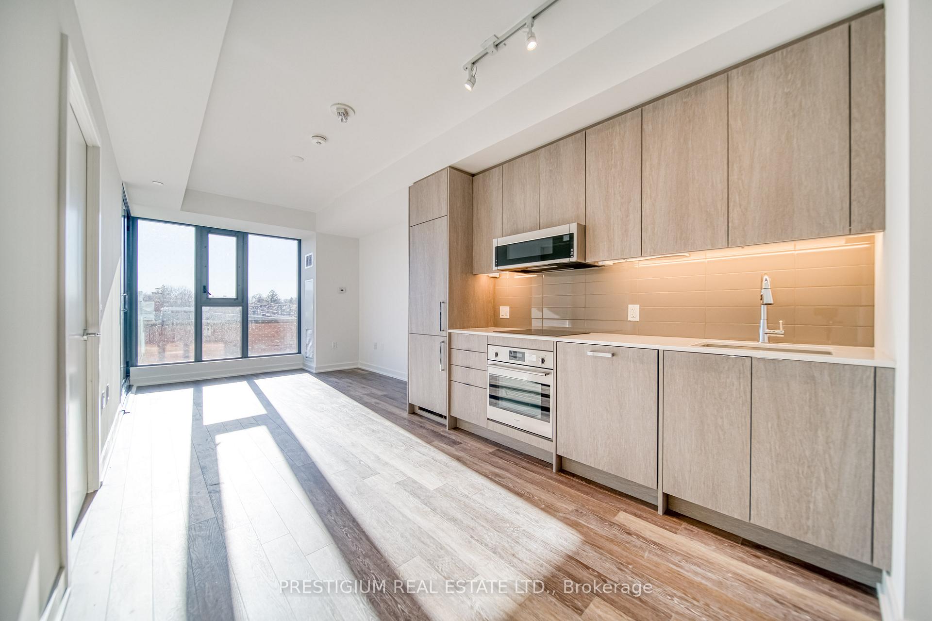 Photo 6 of Unit 213, 250 Lawrence Avenue W, Toronto, Lawrence Park North — HOMEH