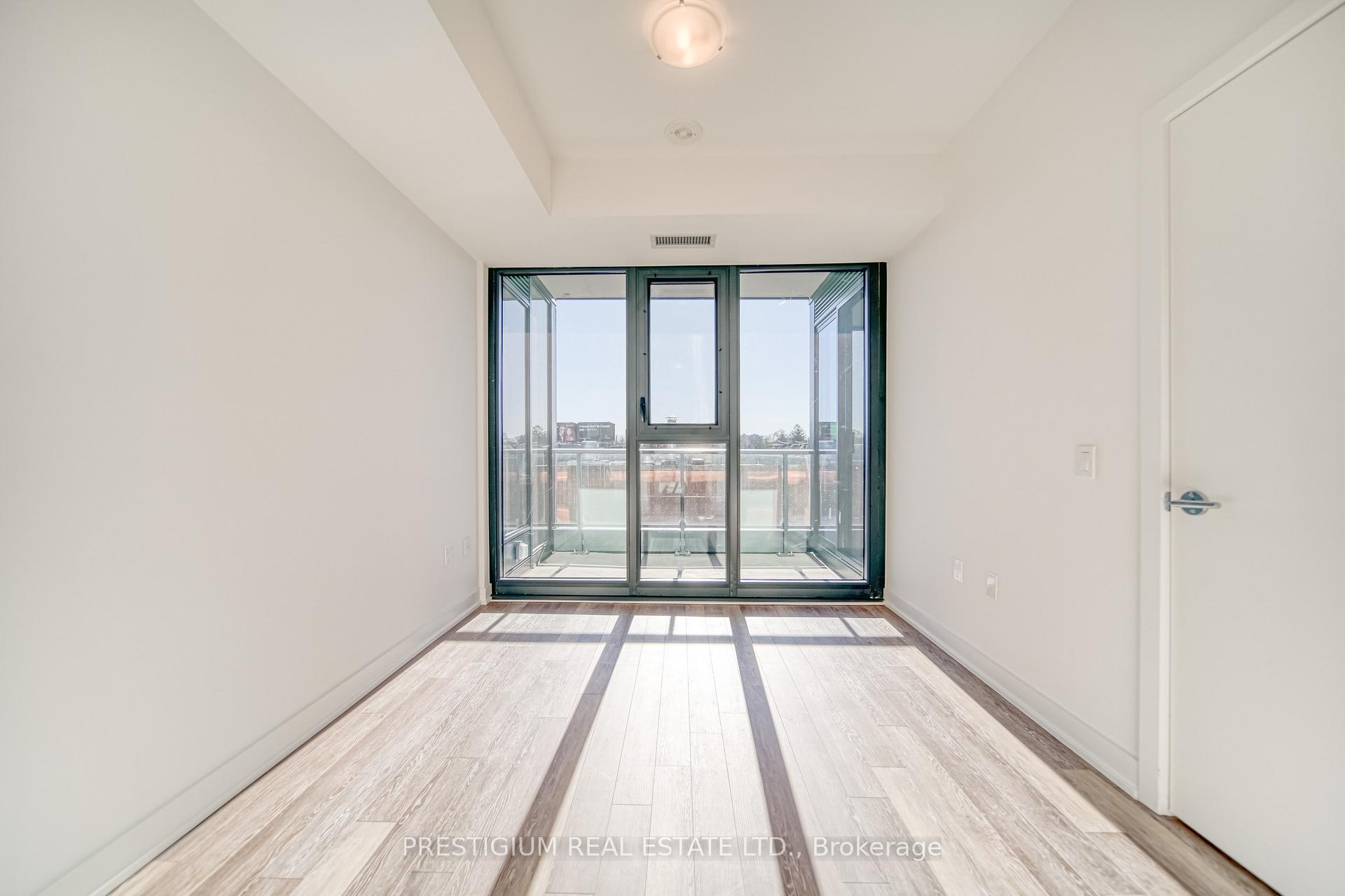 Photo 13 of Unit 213, 250 Lawrence Avenue W, Toronto, Lawrence Park North — HOMEH
