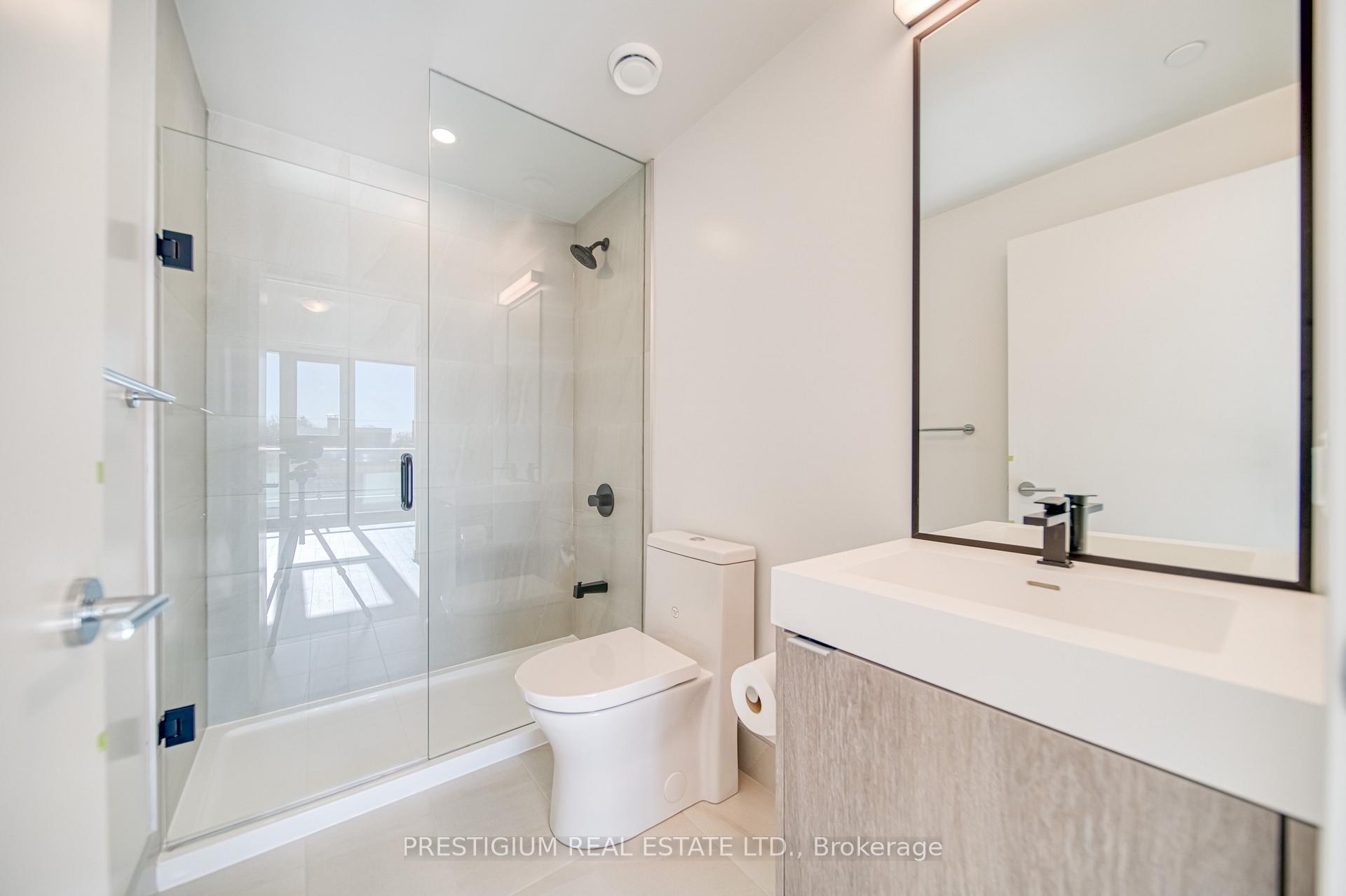 Photo 16 of Unit 213, 250 Lawrence Avenue W, Toronto, Lawrence Park North — HOMEH