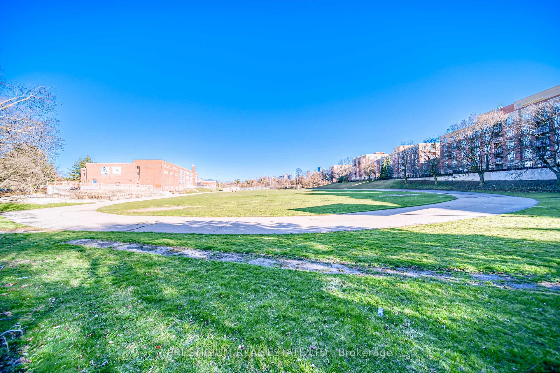 Photo 26 of Unit 213, 250 Lawrence Avenue W, Toronto, Lawrence Park North — HOMEH