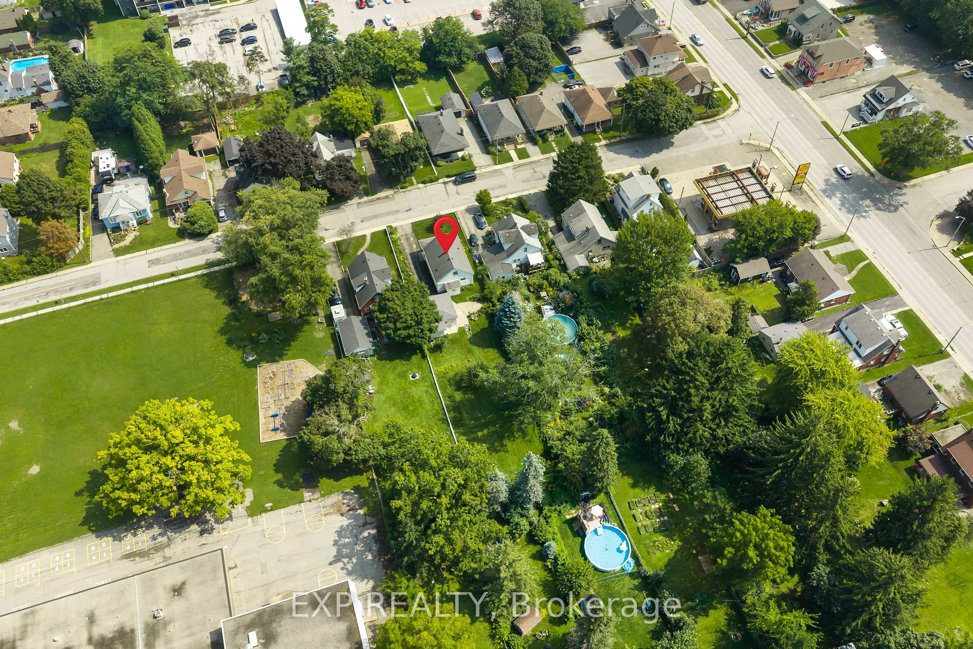 Photo 39 of 3945 St Peter Avenue, Niagara Falls, Stamford — HOMEH