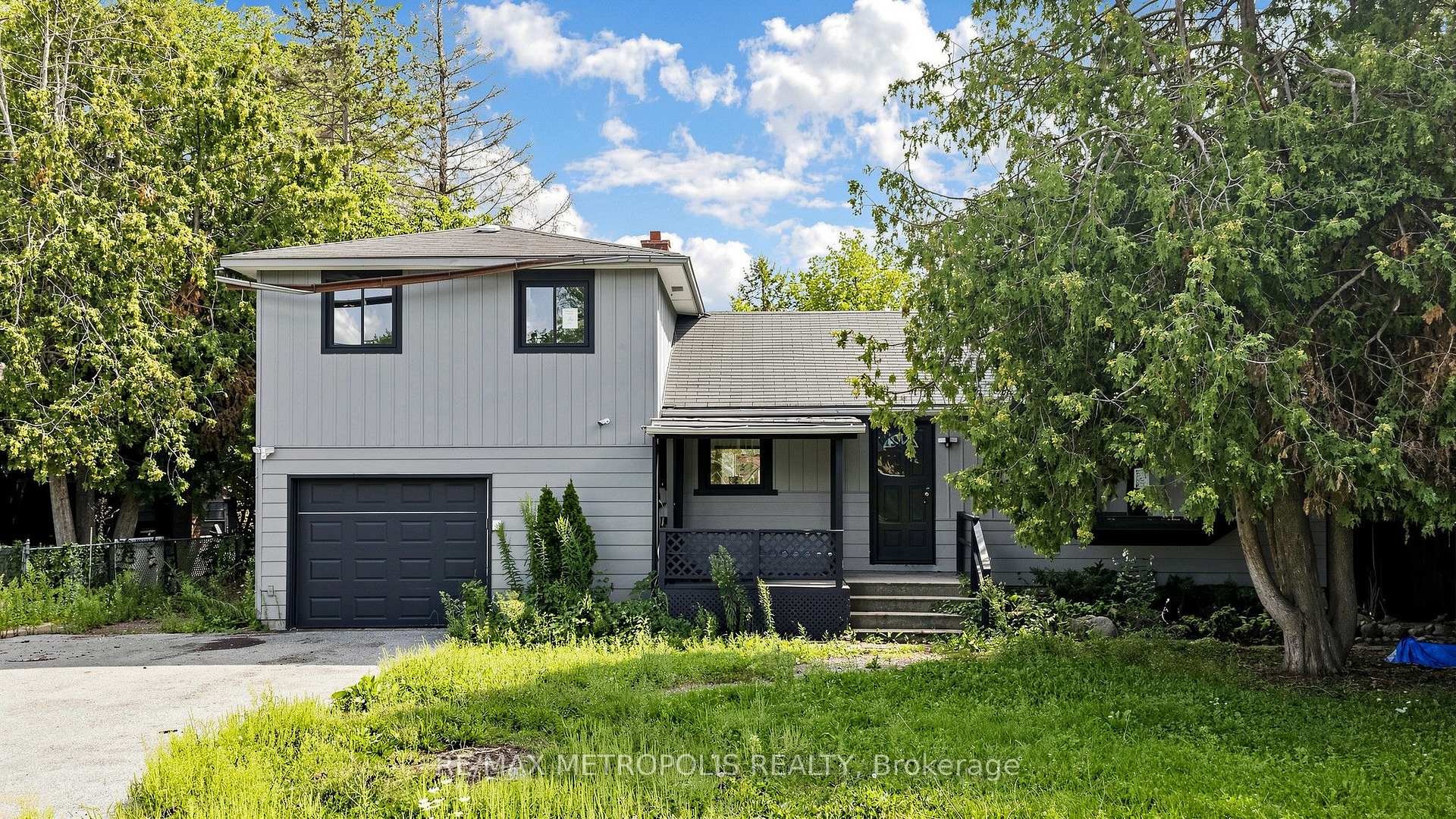 Photo 2 of 1051 Goshen Road, Innisfil, Alcona — HOMEH