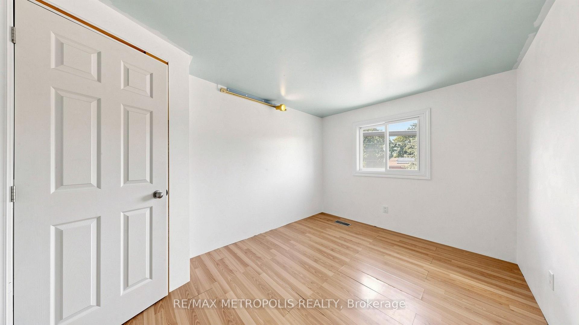 Photo 27 of 1051 Goshen Road, Innisfil, Alcona — HOMEH