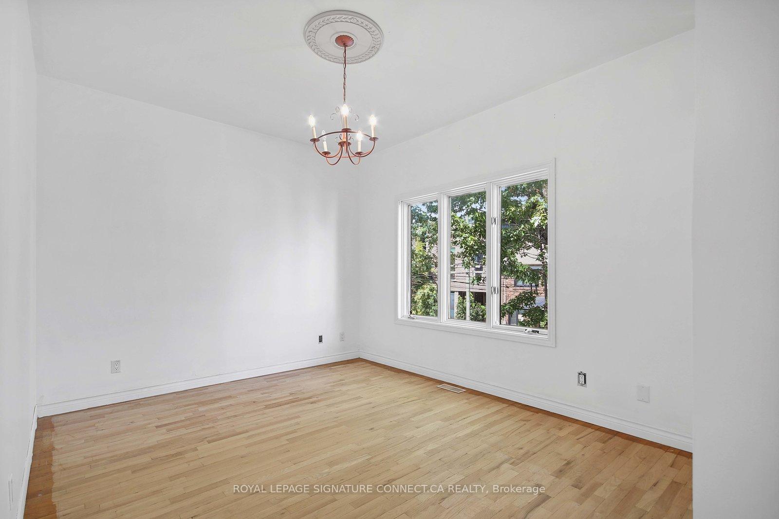 Photo 14 of Unit Main, 19 Mitchell Avenue, Toronto, Niagara — HOMEH