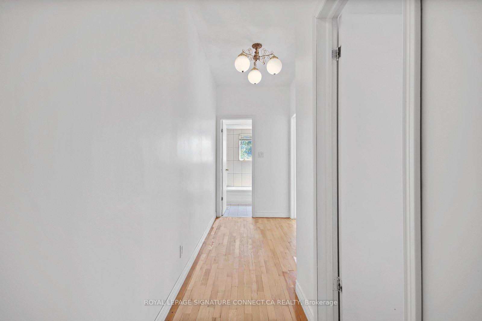 Photo 18 of Unit Main, 19 Mitchell Avenue, Toronto, Niagara — HOMEH