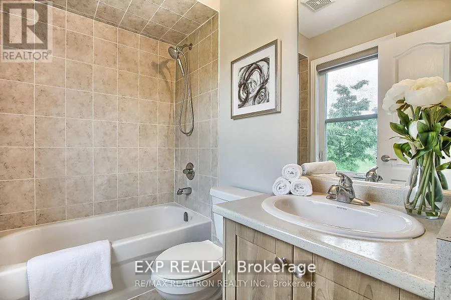 Photo 11 of 41 Deneb Street, Barrie, Ardagh — HOMEH