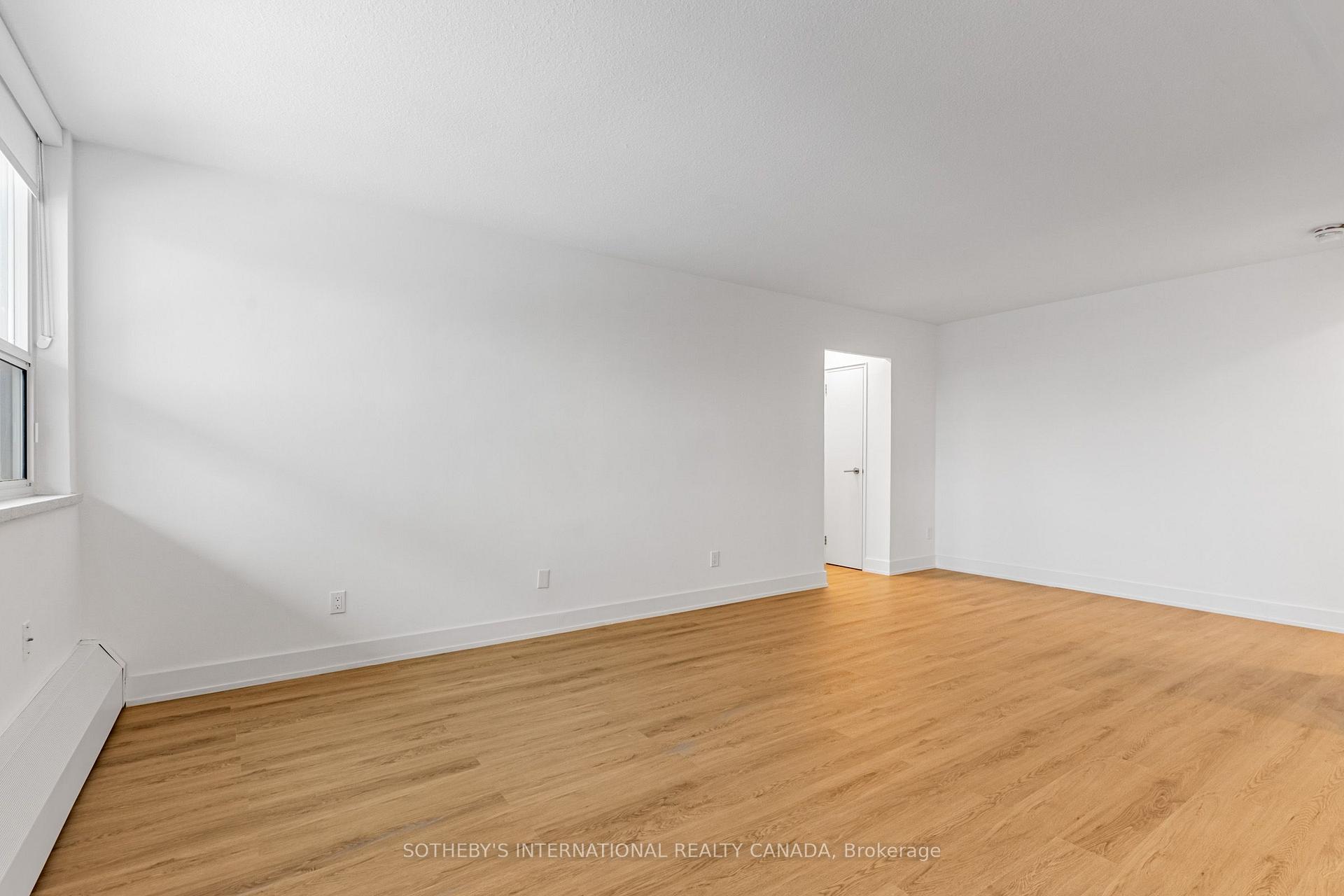 Photo 6 of Unit N0107, 135 Tyndall Avenue, Toronto, South Parkdale — HOMEH