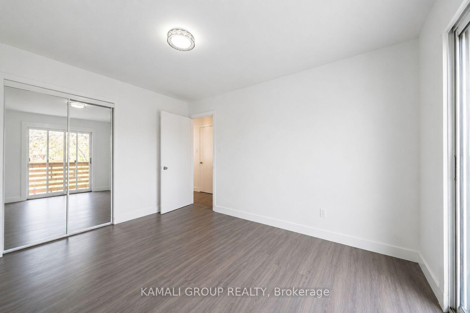 Photo 10 of Unit MAIN, 629 Gibb Street, Oshawa, Vanier — HOMEH