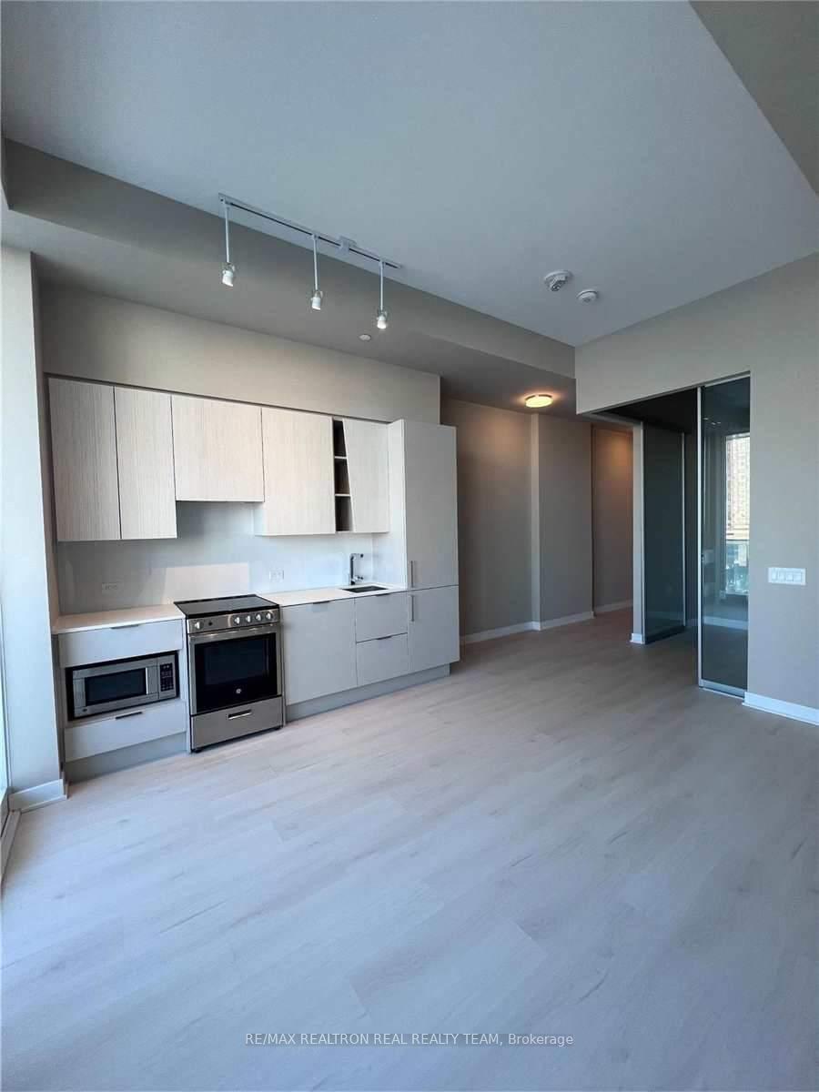Photo 8 of Unit 316, 3900 Confederation Parkway, Mississauga, City Centre — HOMEH
