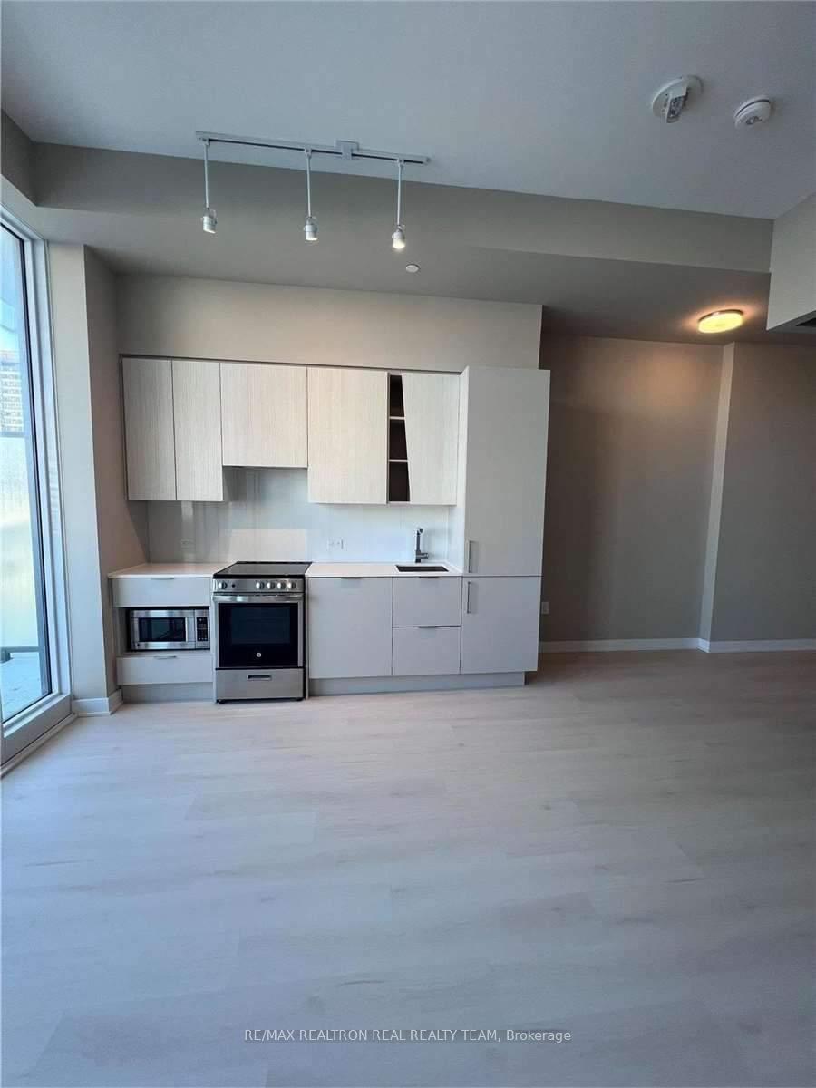 Photo 9 of Unit 316, 3900 Confederation Parkway, Mississauga, City Centre — HOMEH